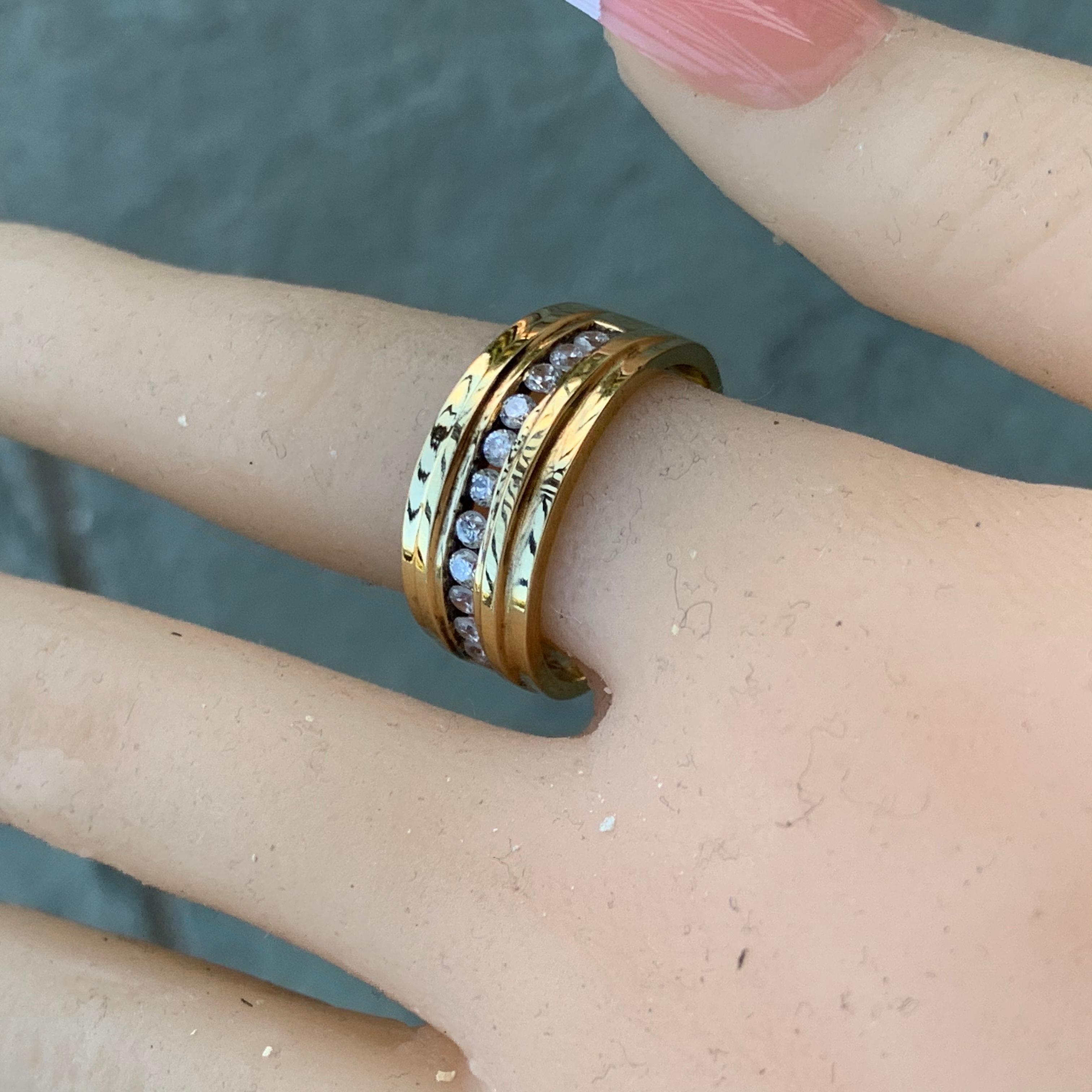 0,47 Karat TW Channel Set Band, 10 Karat, Vintage Ben Dannie Original Design (Rundschliff) im Angebot