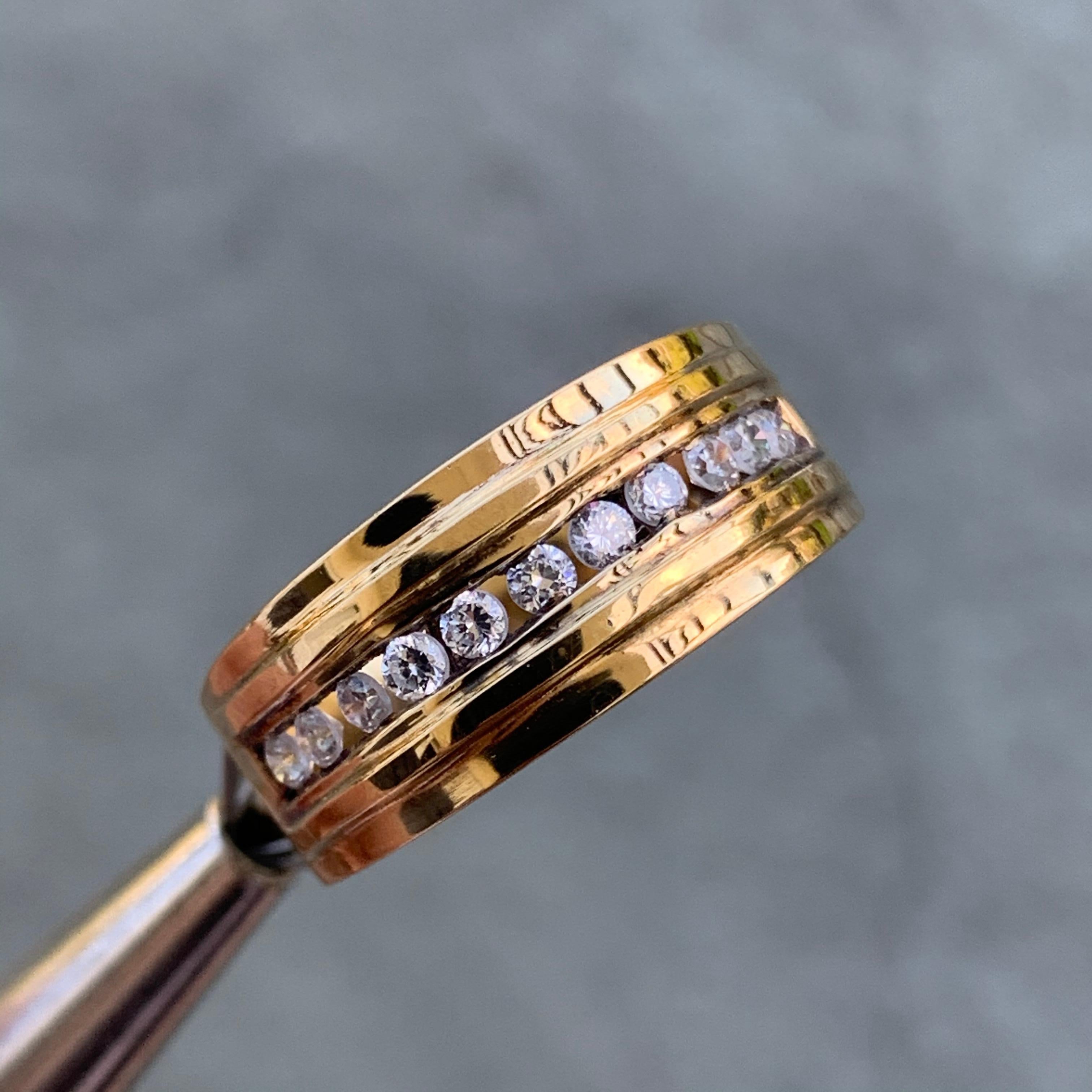 0,47 Karat TW Channel Set Band, 10 Karat, Vintage Ben Dannie Original Design im Zustand „Neu“ im Angebot in West Hollywood, CA