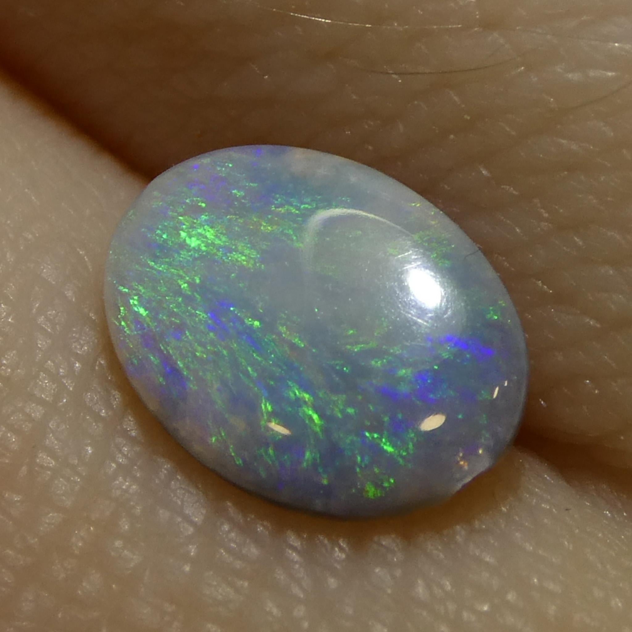 0.47 Karat ovaler weißer Opal mit Cabochonschliff aus Australien für Damen oder Herren im Angebot