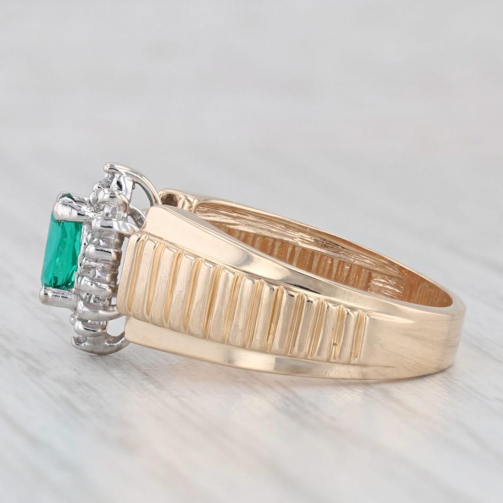0,47ctw Lab erstellt Smaragd Diamant Halo Ring 14k Gold abgeschrägte Band Größe 6,5 im Zustand „Gut“ im Angebot in McLeansville, NC