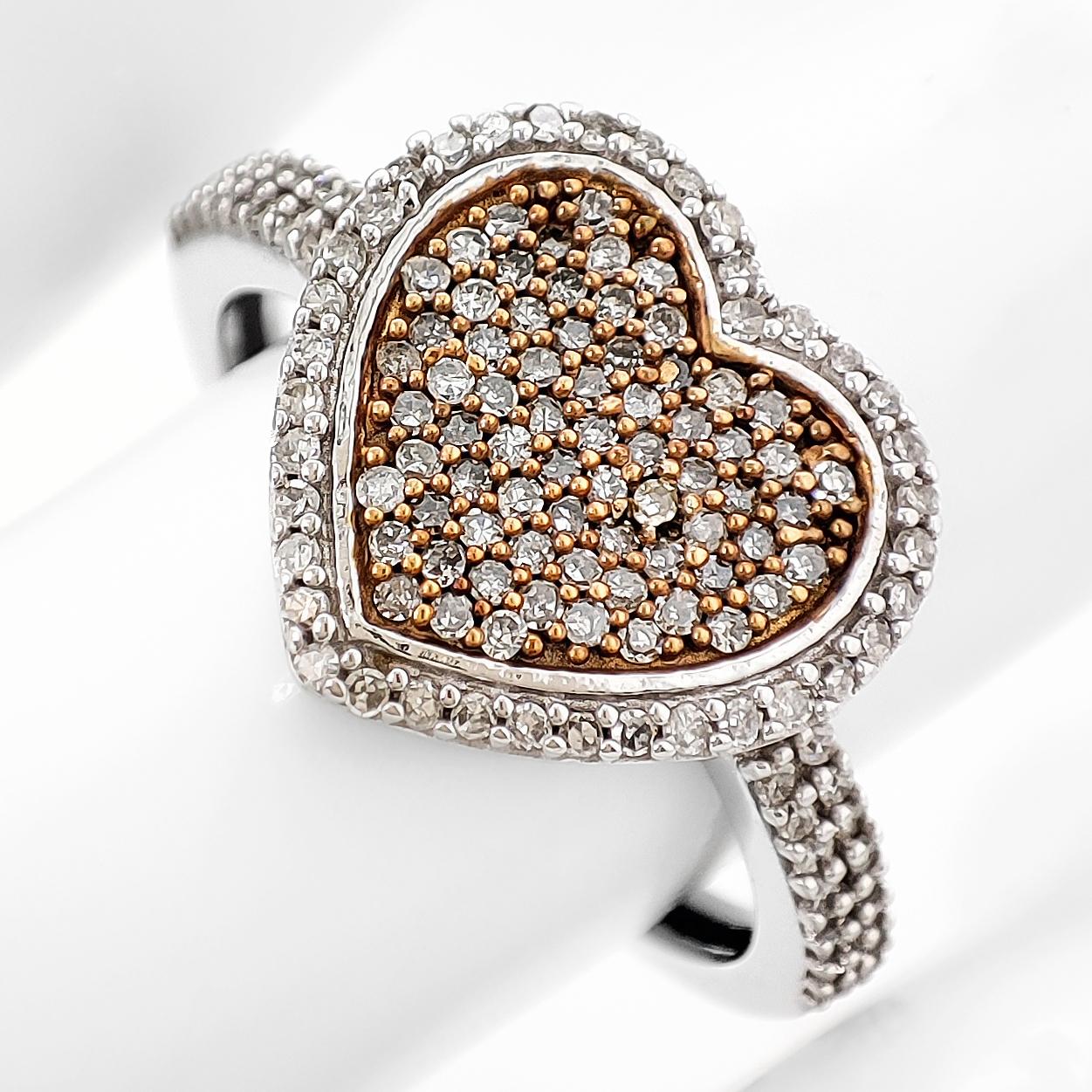 Women's NO RESERVE 0.47CT Round Diamond Fashion Heart Shape Ring 14K White & Rose Gold  For Sale