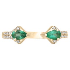 Anello con smeraldo e diamanti da 0,47tcw 14K - Accenti a pera in pavé Oro 585