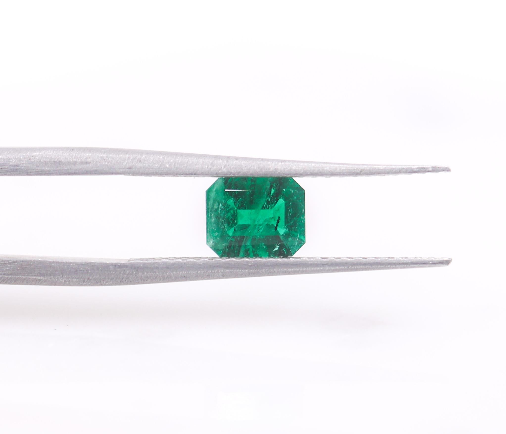 0,48 Karat kolumbianischer Smaragd Loser Edelstein  Smaragdschliff 6x4.81 mm im Zustand „Neu“ im Angebot in Columbus, OH