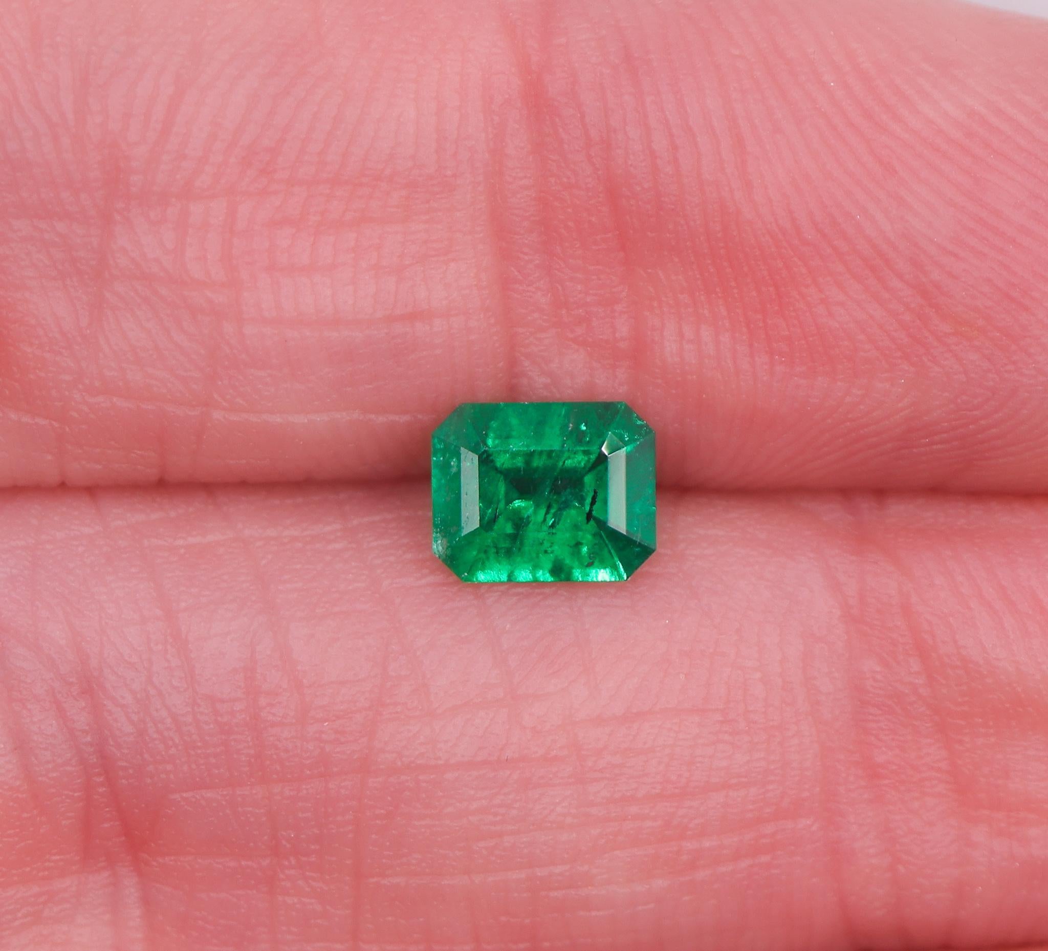 0,48 Karat kolumbianischer Smaragd Loser Edelstein  Smaragdschliff 6x4.81 mm im Angebot 1