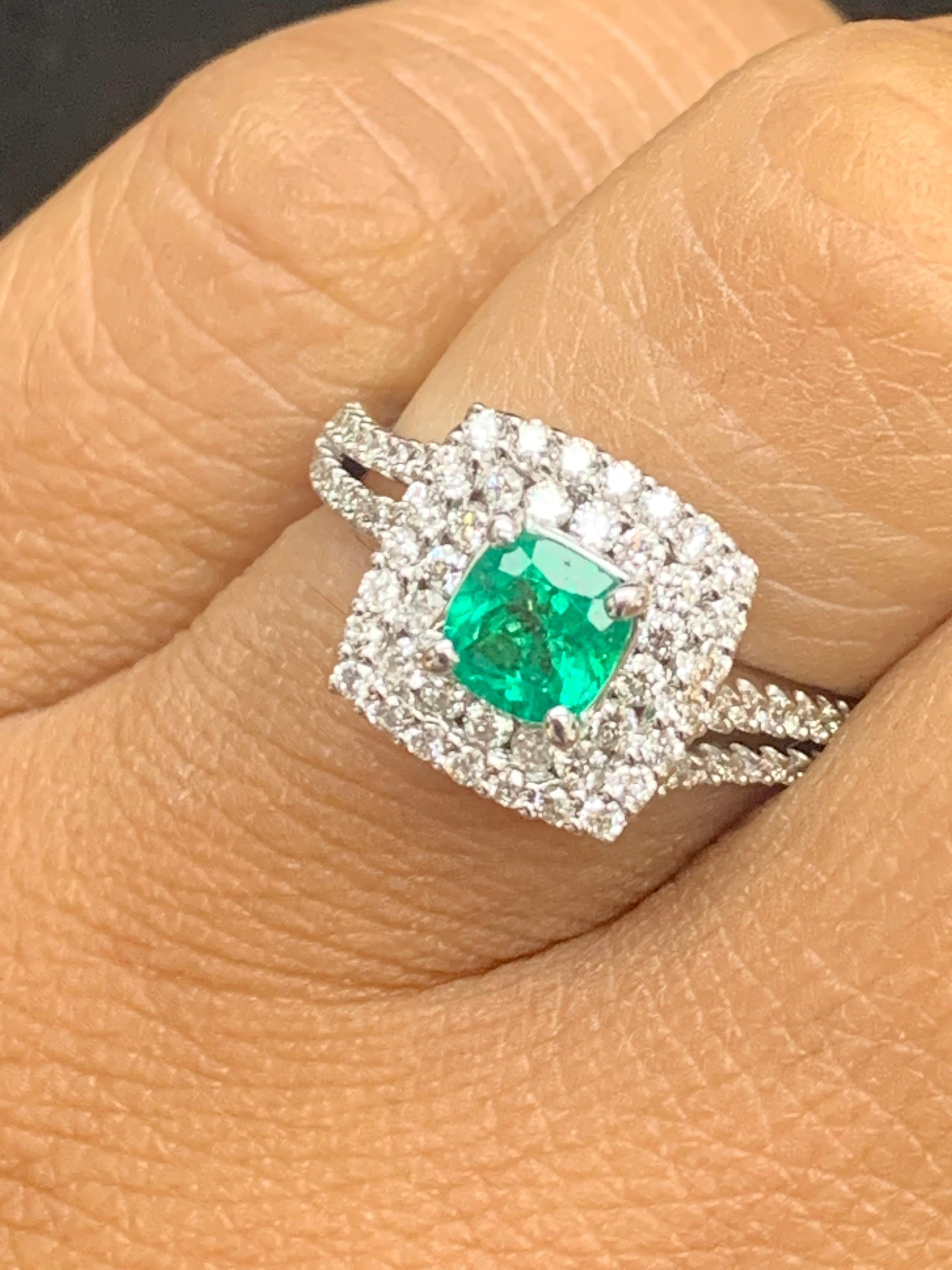 Modern 0.48 Carat Cushion Cut Emerald and Diamond Fashion Ring in 18K White Gold For Sale