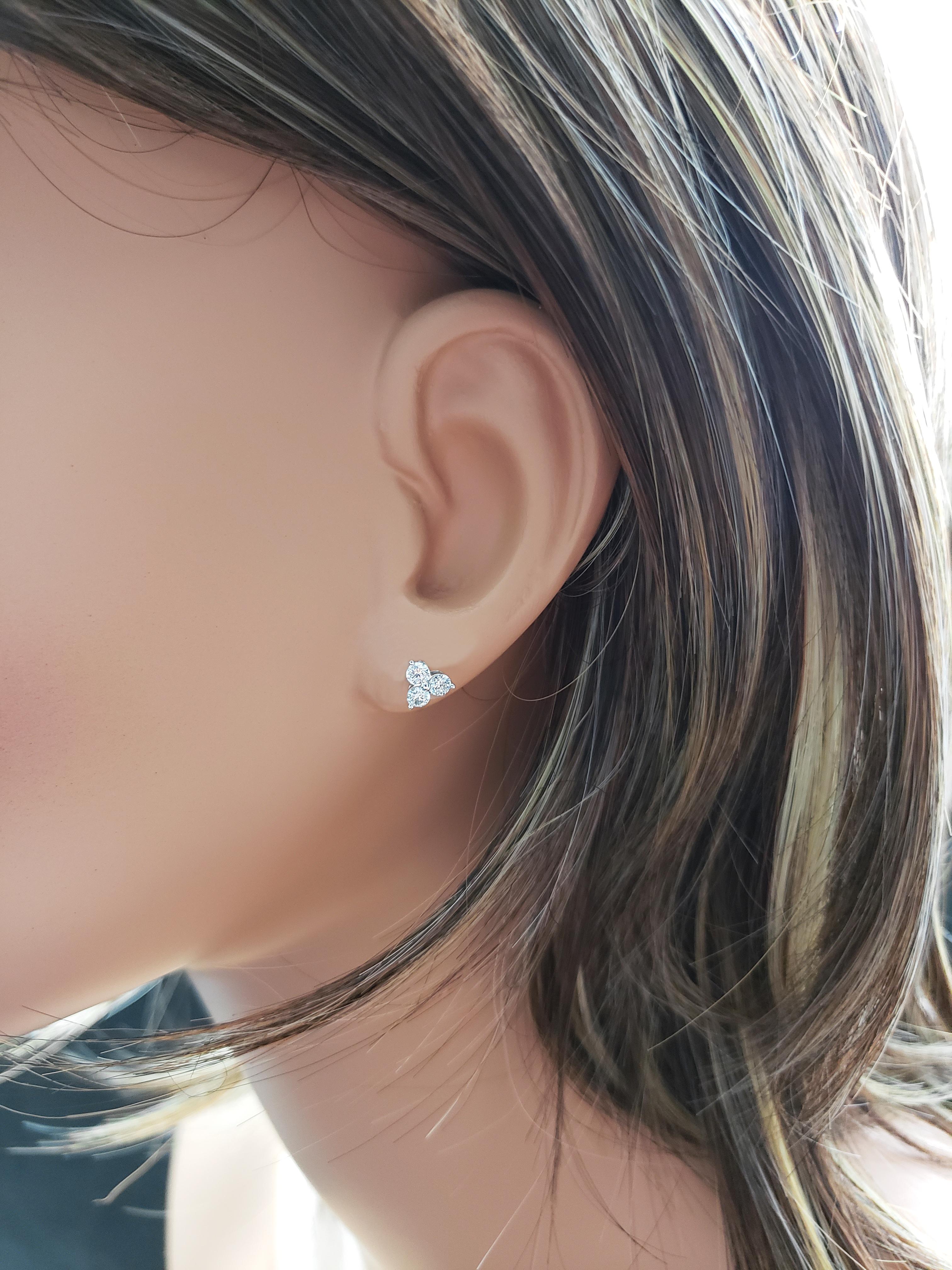 Round Cut 0.48 Carat Diamond Cluster Stud Earrings
