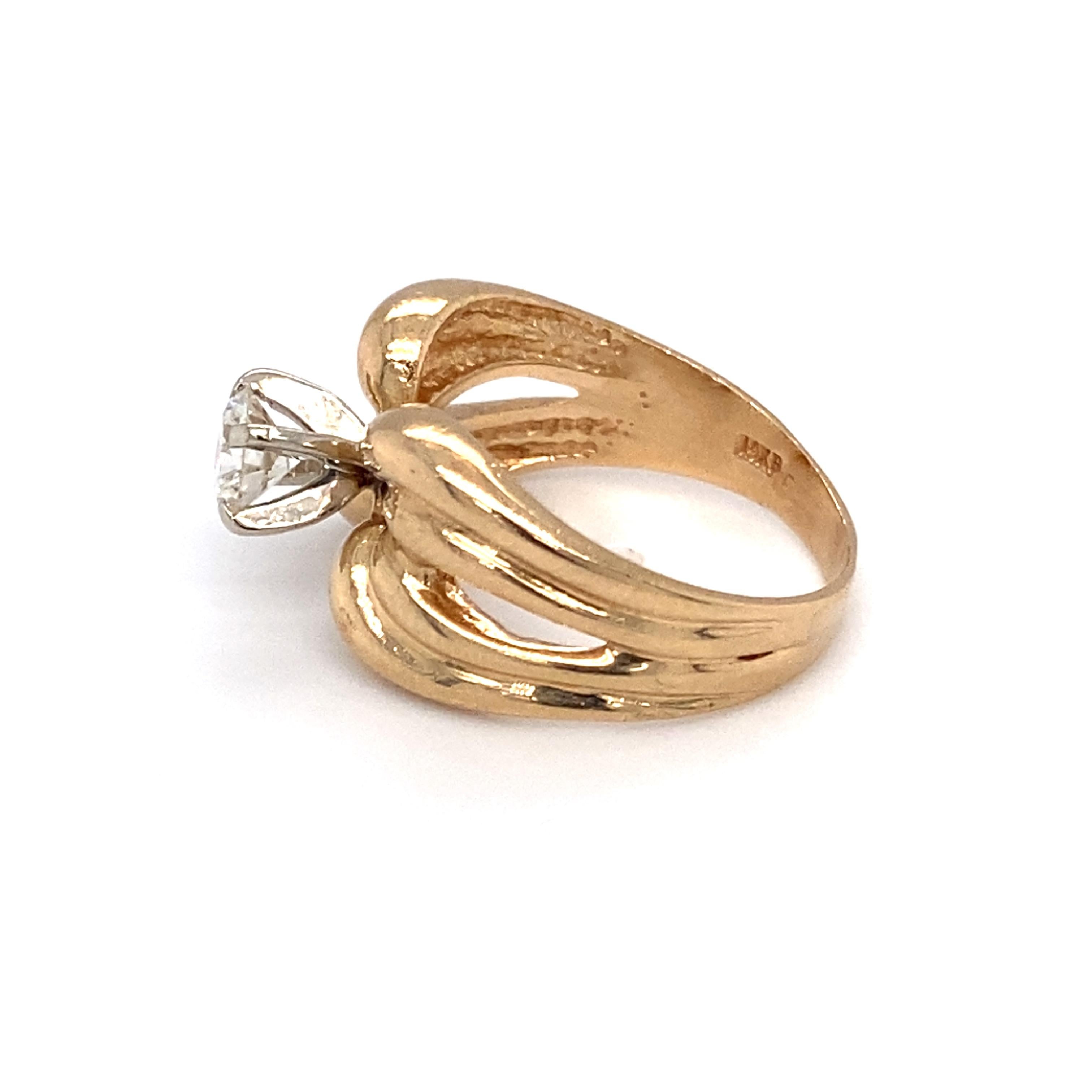 Women's or Men's 0.48 Carat Diamond Engagement Ring, 14 Karat Yellow Gold For Sale