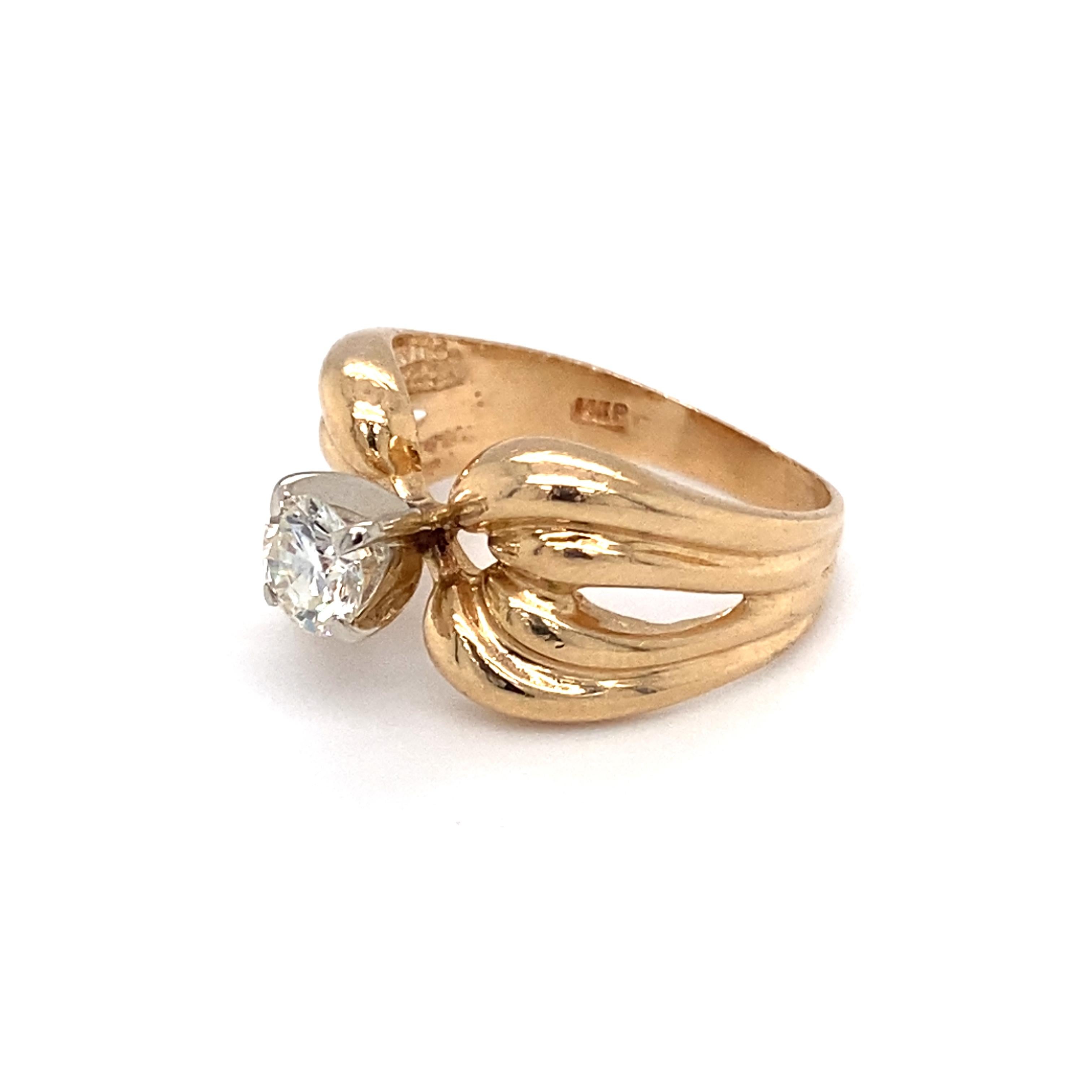 0.48 Carat Diamond Engagement Ring, 14 Karat Yellow Gold For Sale 1