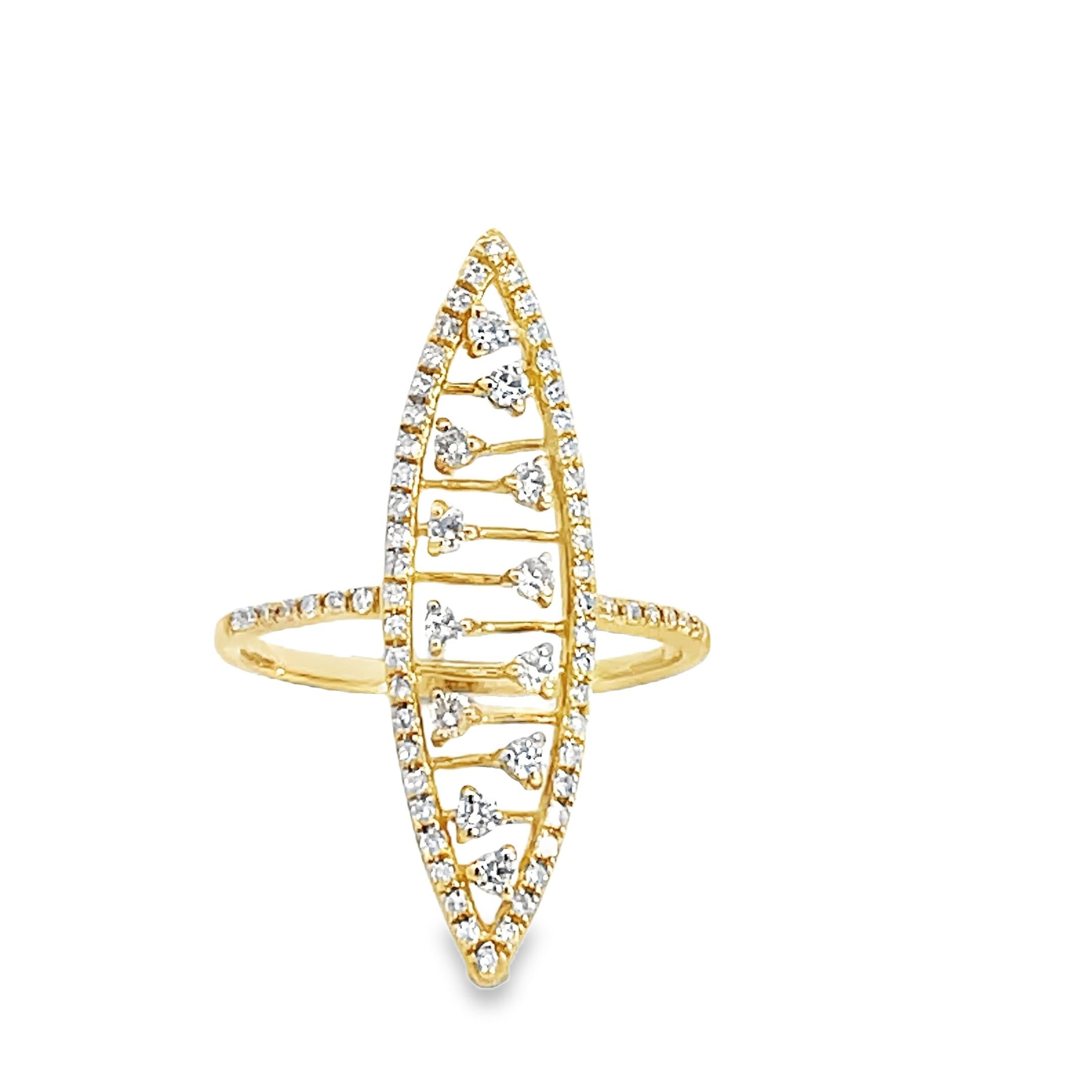 Bague en or jaune avec diamants de forme marquise de 0,48 carat Neuf - En vente à Great Neck, NY