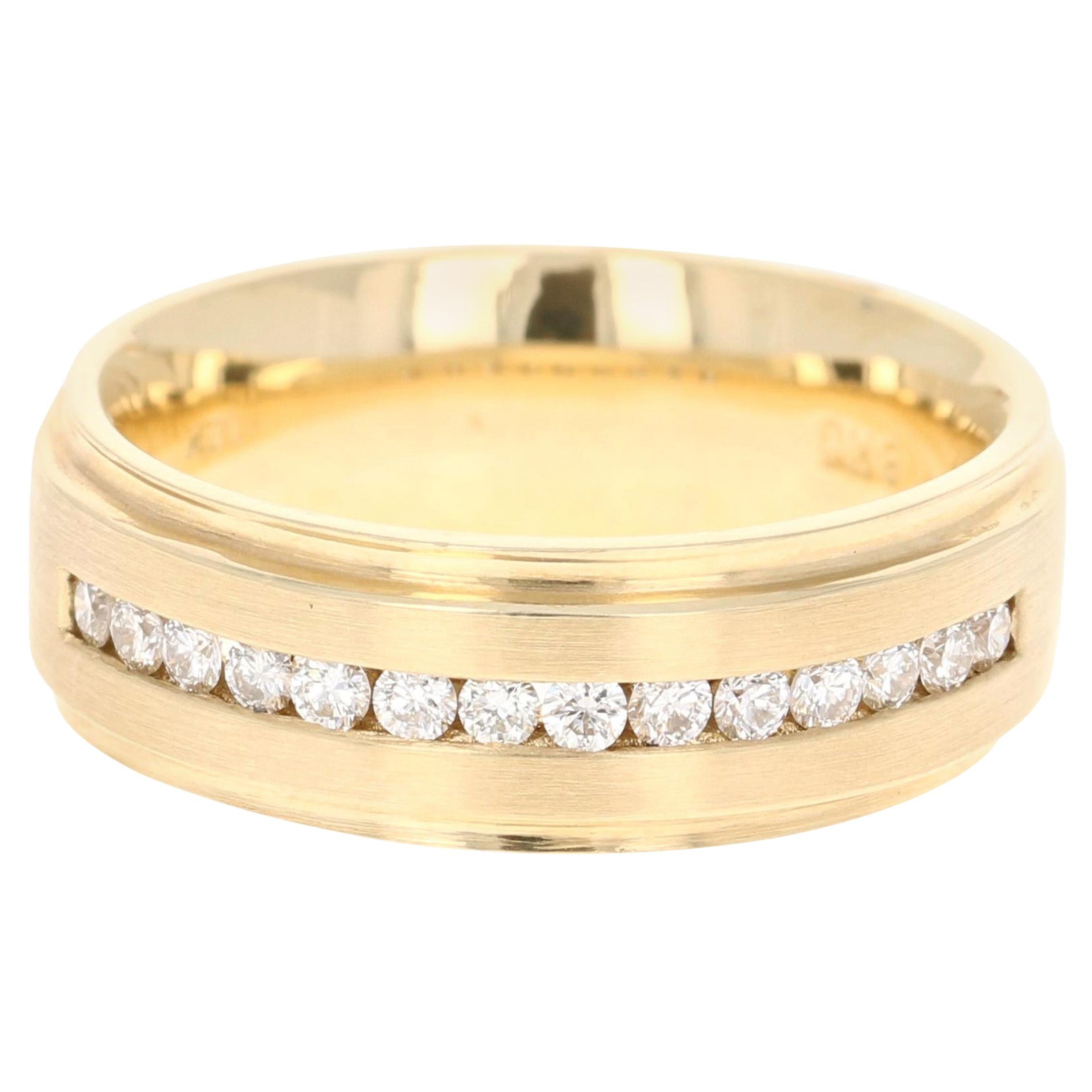 0.48 Carat Men's Wedding Band 14 Karat Yellow Gold For Sale