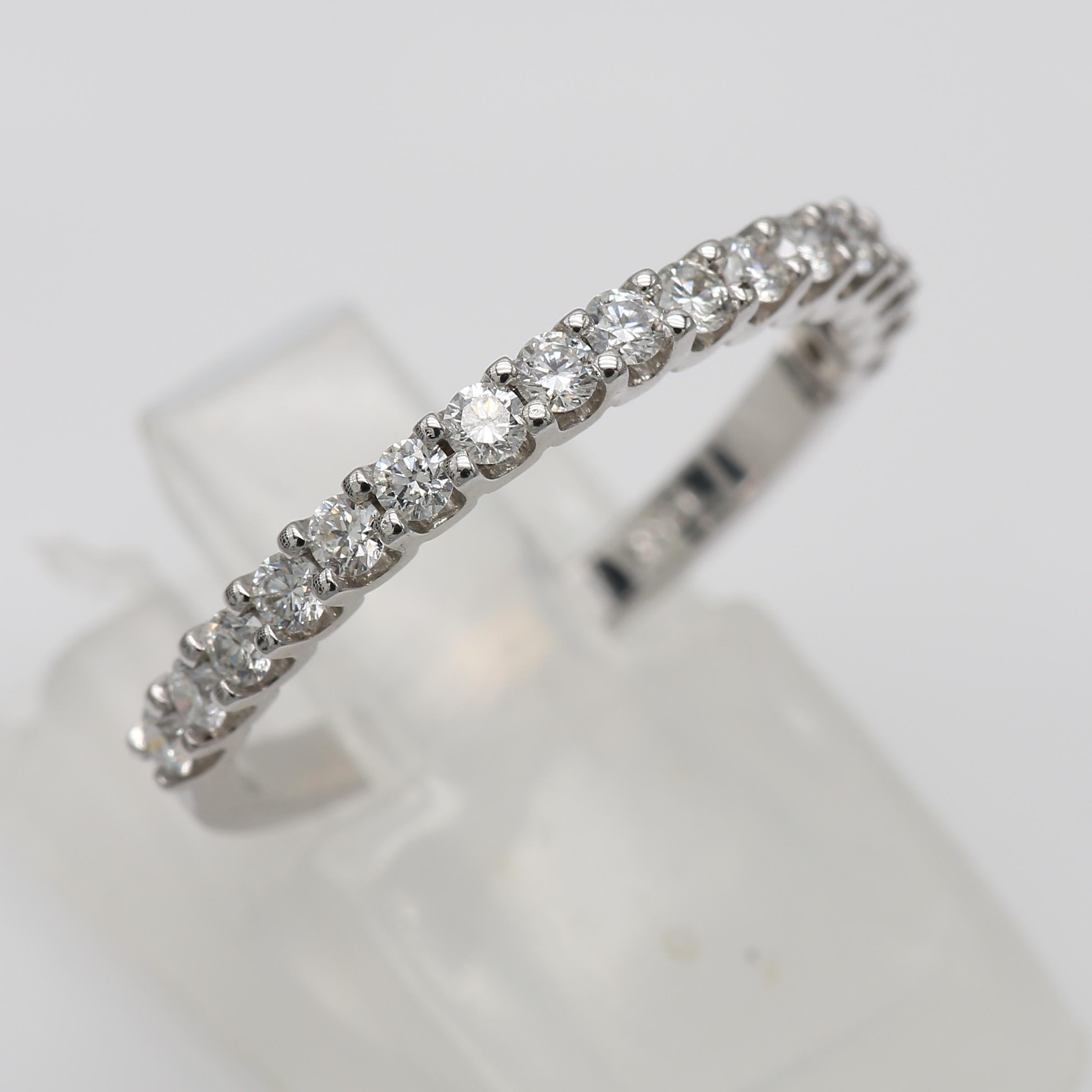 Round Cut 0.48 Carat Natural Diamonds Round Shape Half Eternity Ring Band in White Gold For Sale