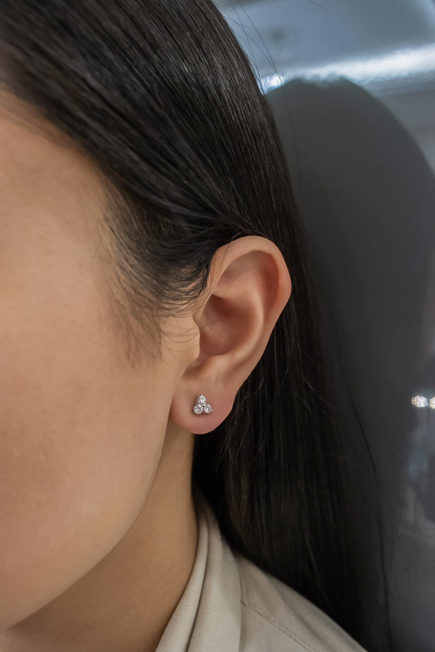 Women's Roman Malakov 0.48 Carats Total Round Shape Diamond Cluster Stud Earrings