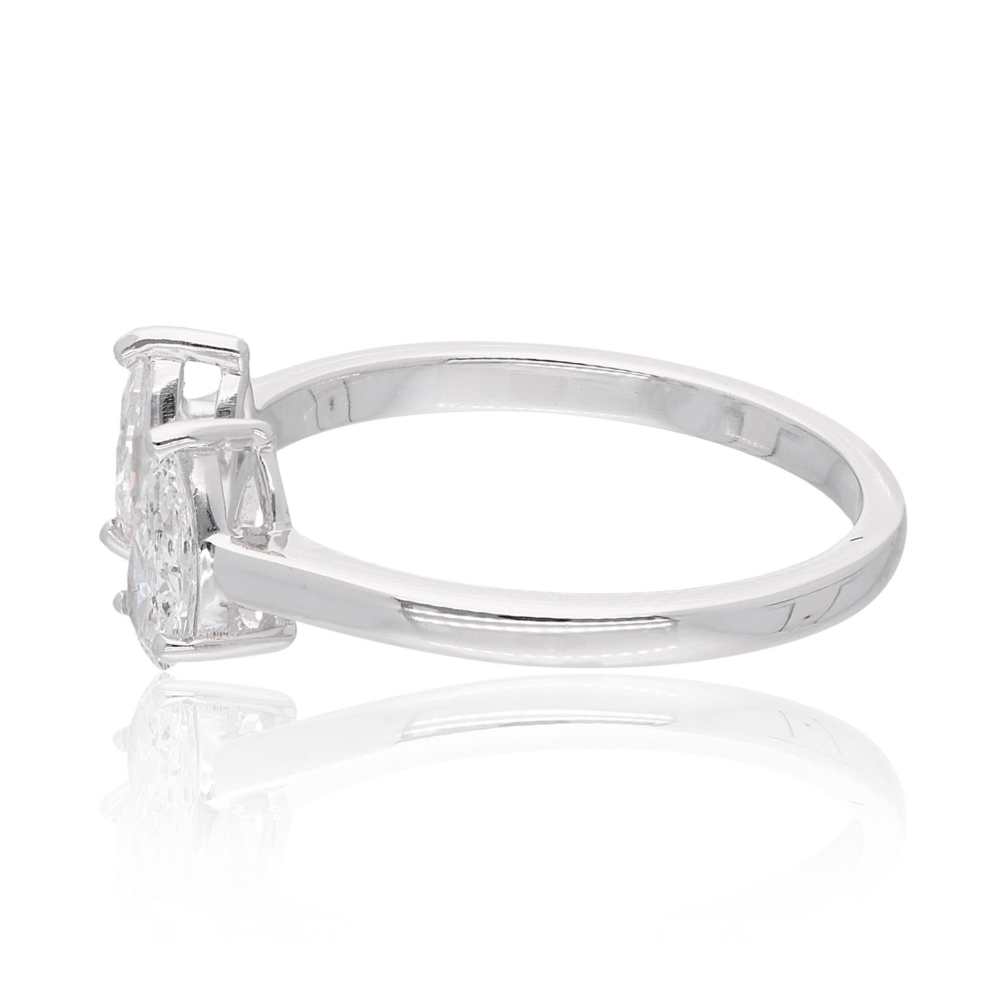 Moderne Bague manchette en or blanc 18 carats avec diamants taille poire marquise de 0,48 carat de pureté SI en vente