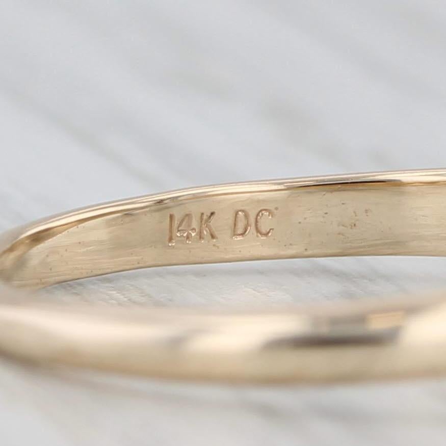Bague de fiançailles solitaire en or jaune et blanc 14 carats avec diamant rond de 0,48 carat, taille 5 Unisexe en vente