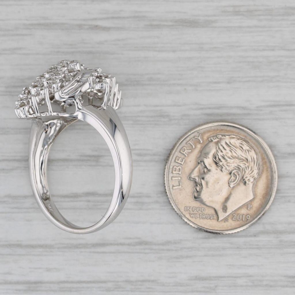0.48ctw Diamond Cluster Cocktail Ring 14k White Gold Size 7.25 en vente 2