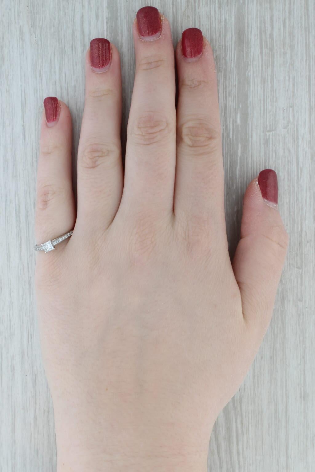 0.48ctw Princess Diamond Engagement Ring 18k White Gold Size 7.5 en venta 4