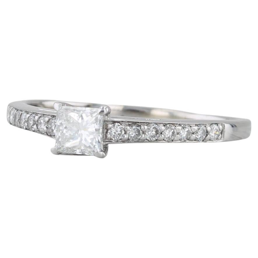 0.48ctw Princess Diamond Engagement Ring 18k White Gold Size 7.5
