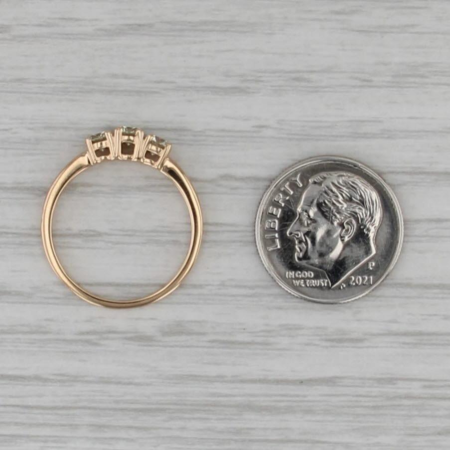 Anello a 3 pietre con diamante giallo da 0,48 carati in oro giallo 18k Misura di fidanzamento 6,25 in vendita 2