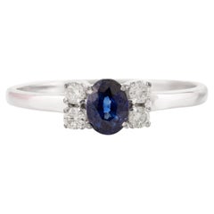 0.49 Carat Blue Sapphire and Diamond Everyday Ring in 14k Solid White Gold (Bague de tous les jours en saphir bleu et diamant en or blanc massif 14k)