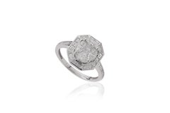 0.49 Carat marquise cut with 0.19 Carat princess cut and baguettes 18 Karat Gold