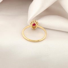 0.49 Carat Ruby Gemstone 0.13 Carat SI/H Diamond Ring 18 Karat Yellow Gold