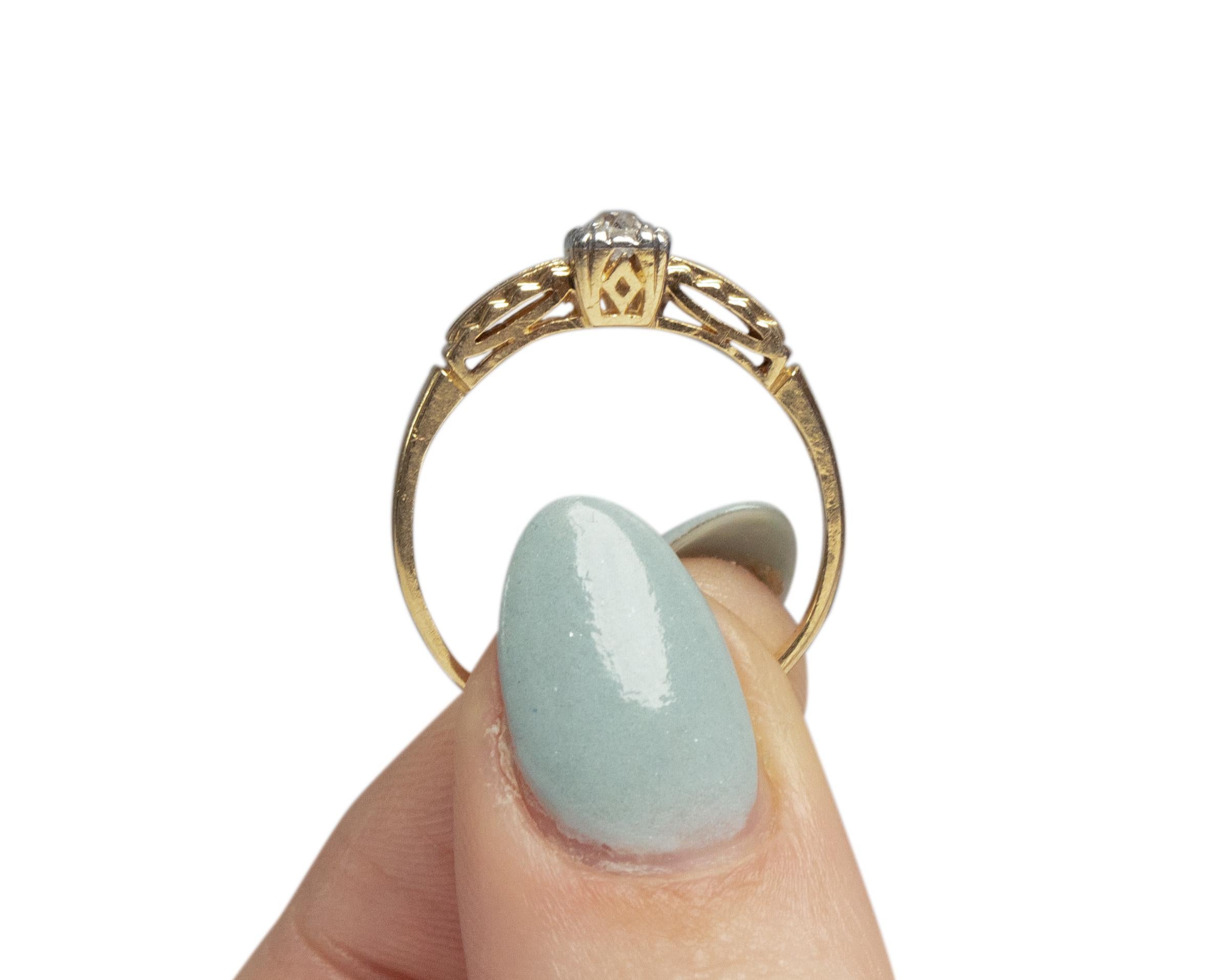Women's .05 Carat Art Deco Diamond 14 Karat Yellow Gold Engagement Ring For Sale