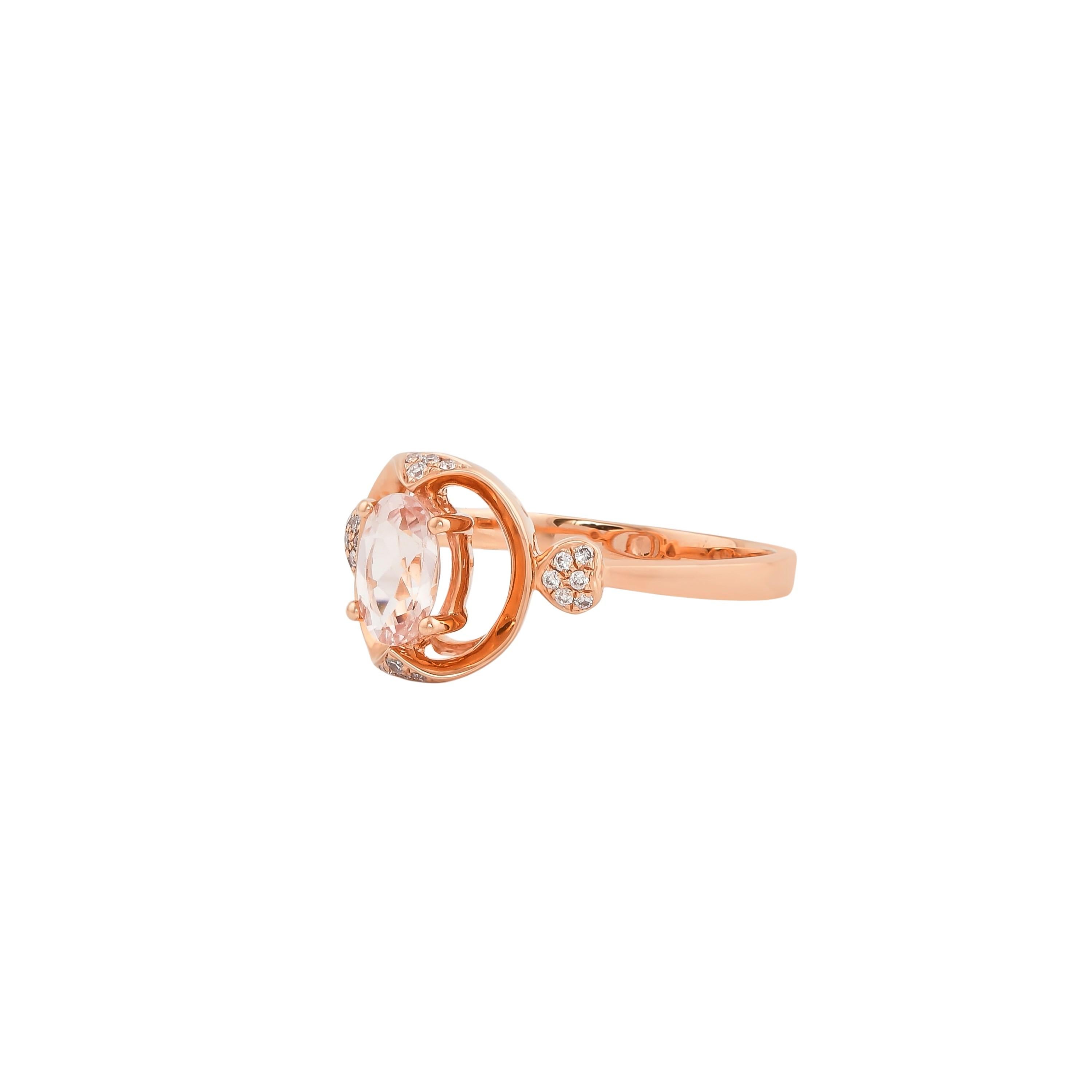 Oval Cut 0.5 Carat Morganite and Diamond Ring in 18 Karat Rose Gold For Sale