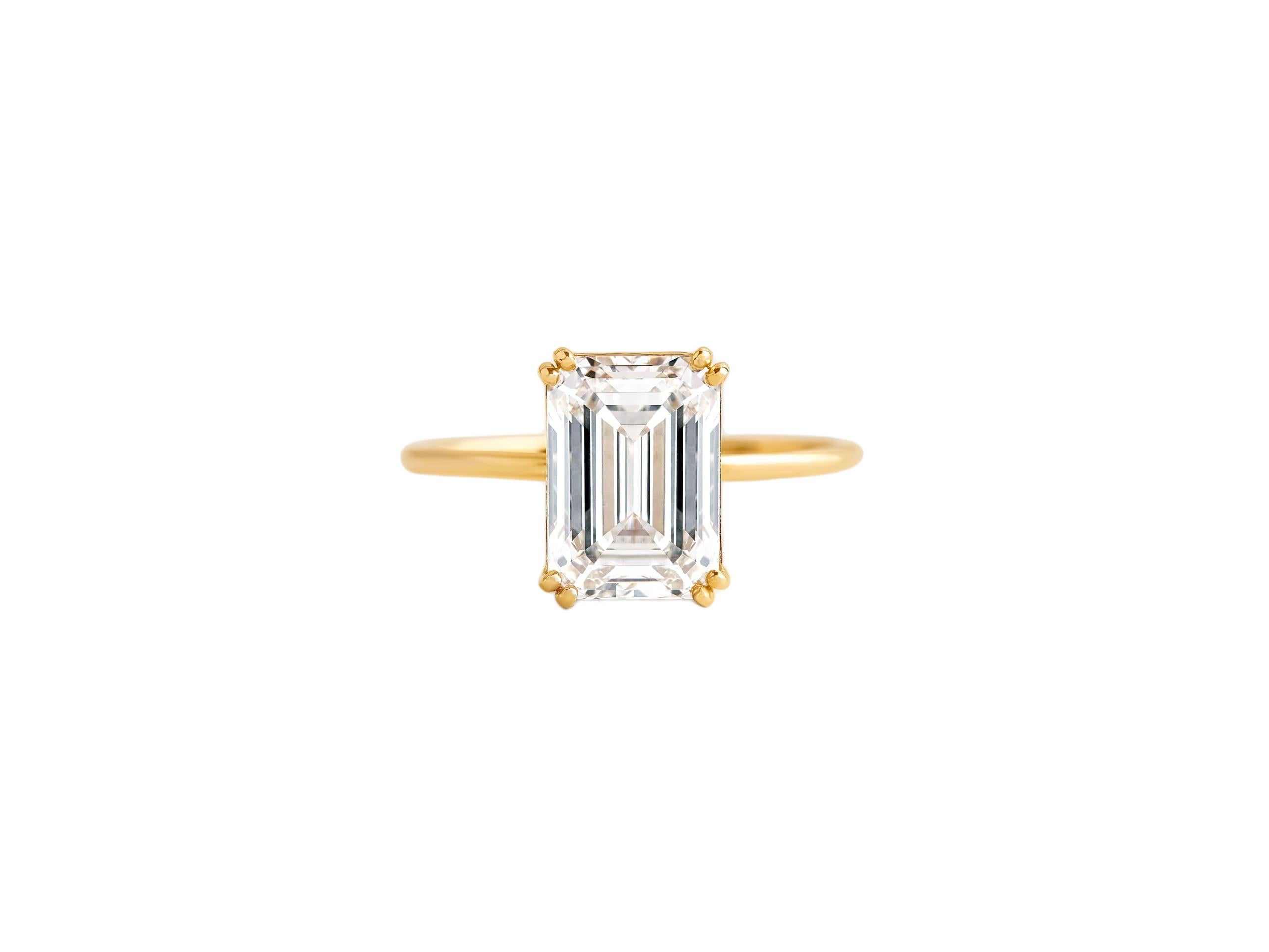 For Sale:  1 ct Emerald cut moissanite 14k gold ring 3