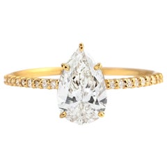 0,5 ct Birne Moissanit 14k Gold Ring.