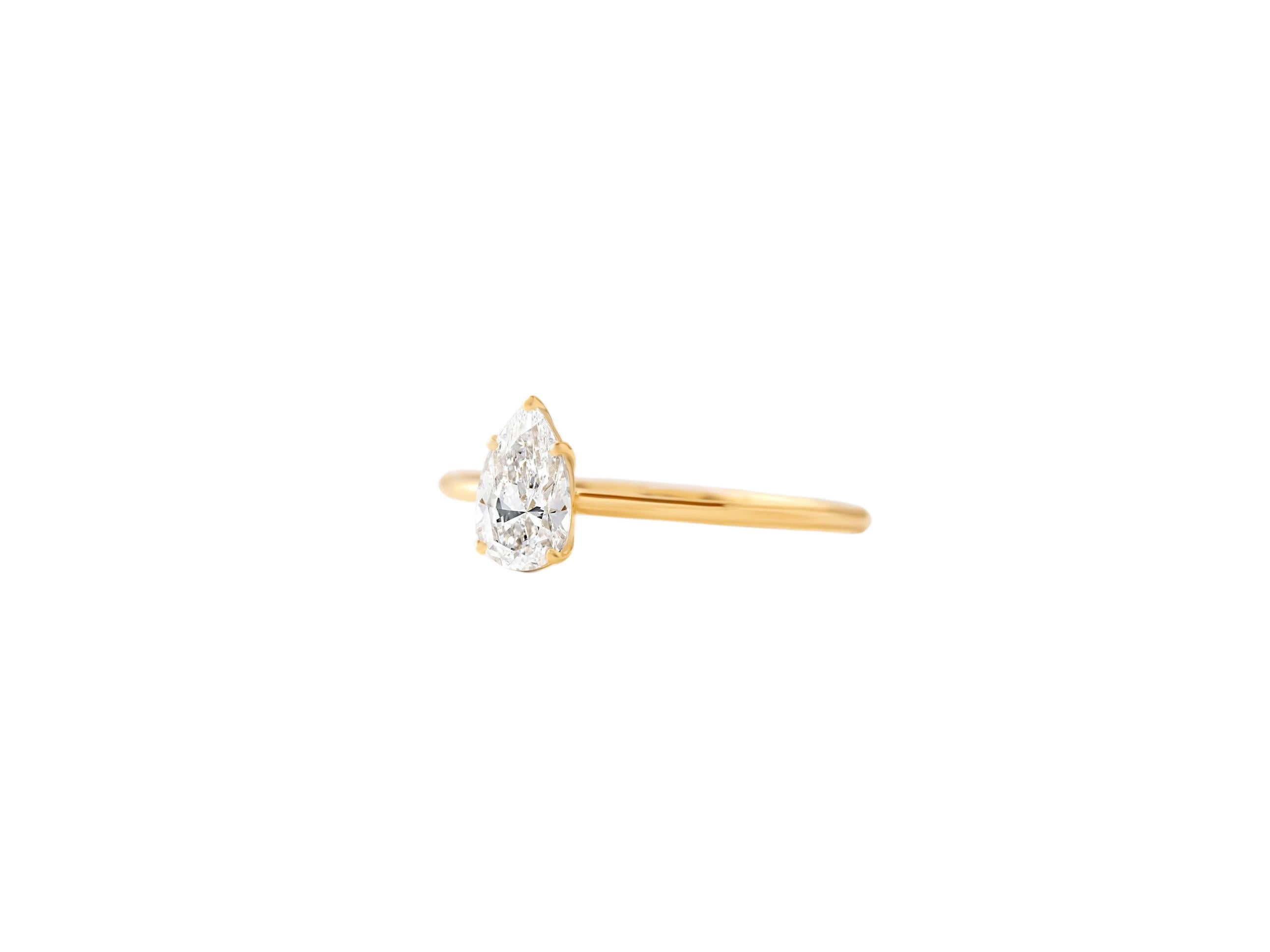 Pear Cut 0.5 ct Pear moissanite solitaire 14k gold ring For Sale