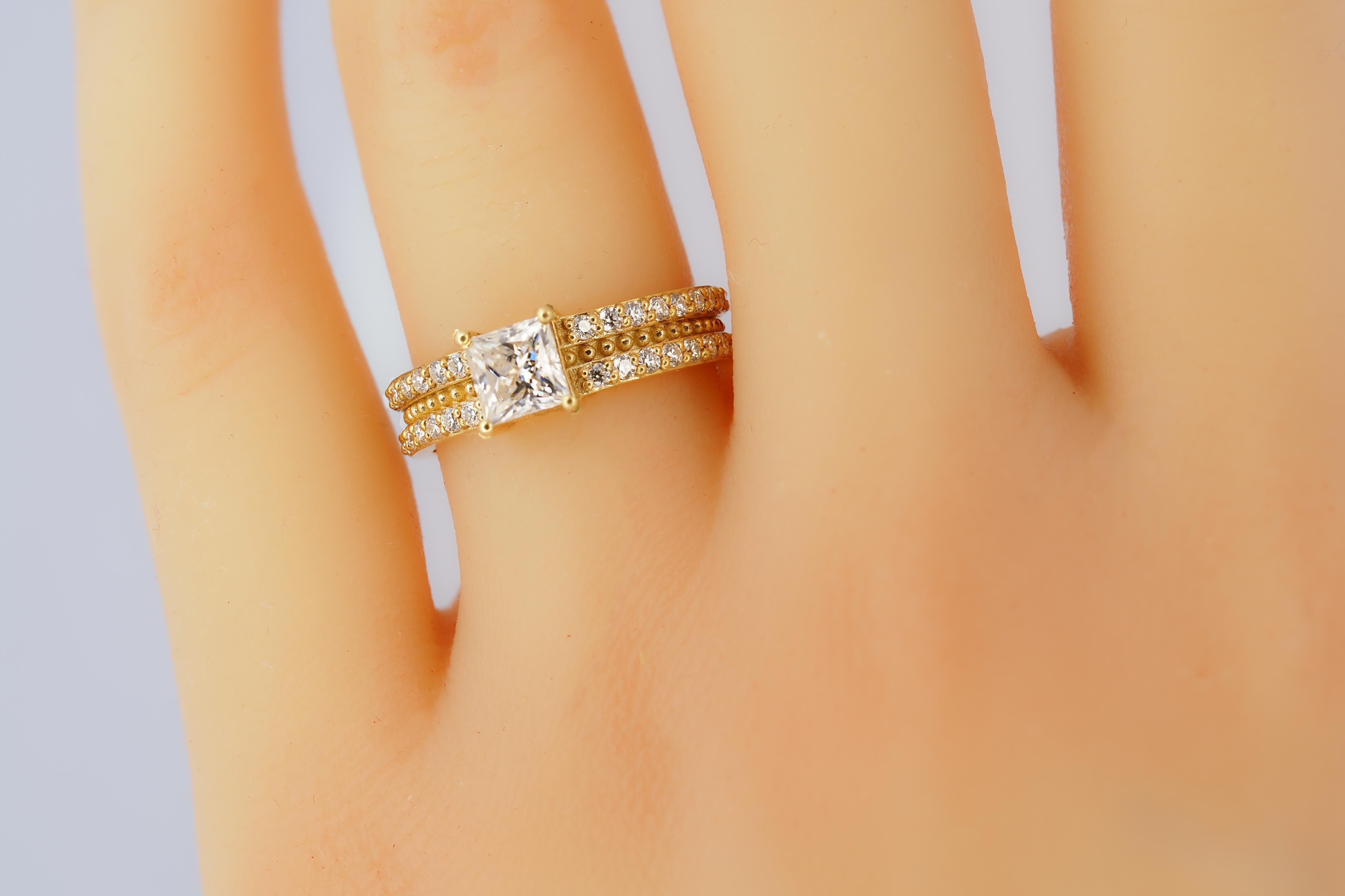 En venta: Anillo de compromiso de moissanita princesa de 0,5 ct en oro de 14k  4