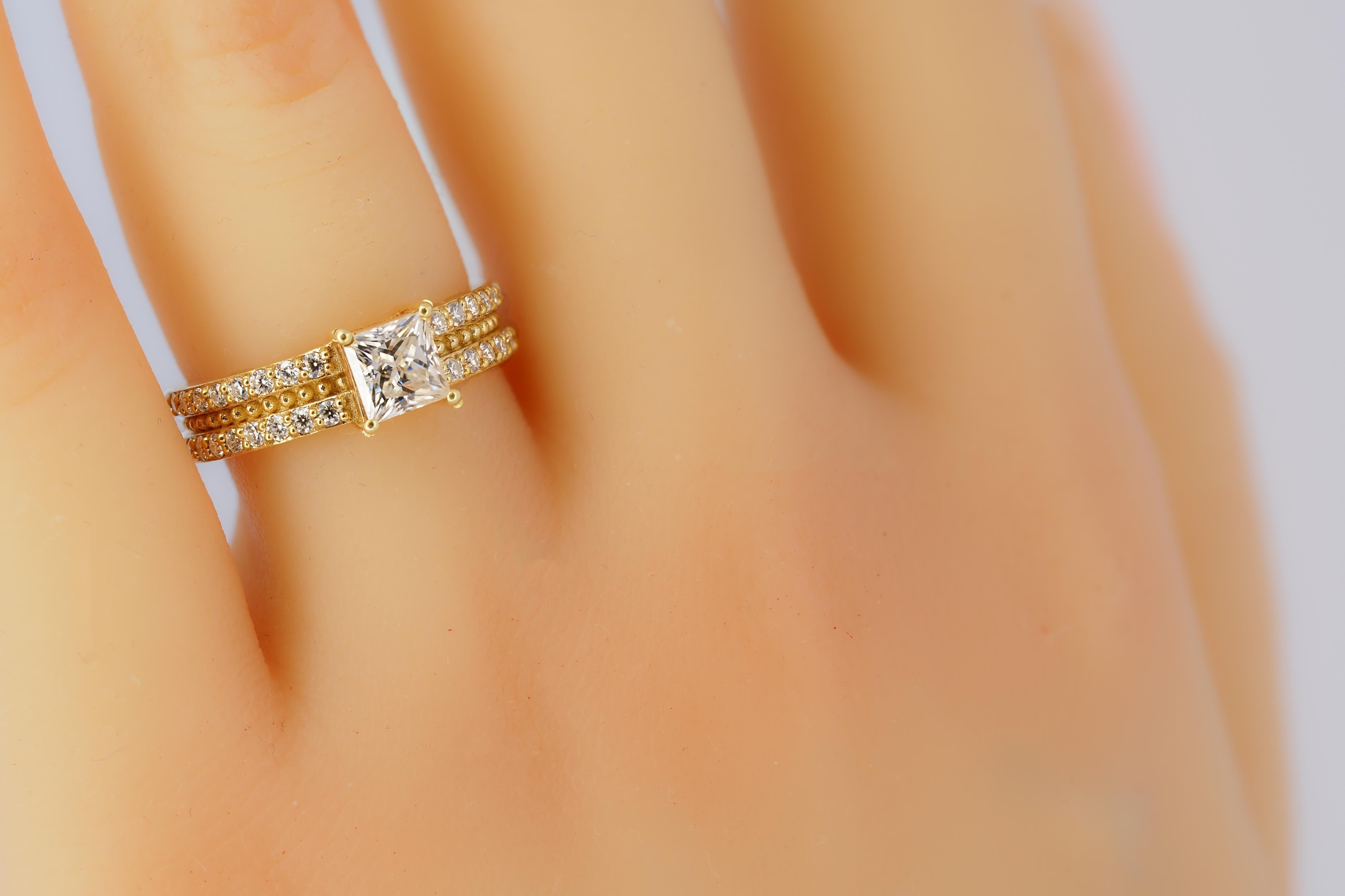 En venta: Anillo de compromiso de moissanita princesa de 0,5 ct en oro de 14k  5