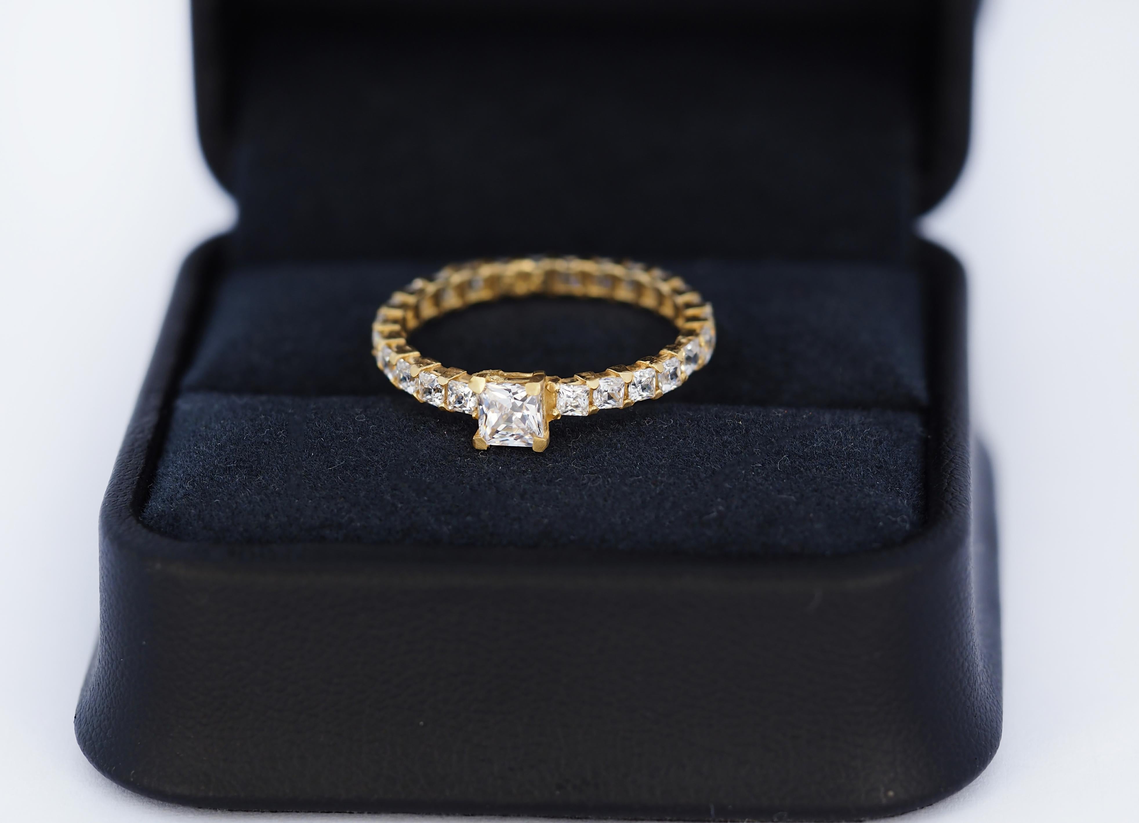 in vendita:  Anello di fidanzamento per l'eternità con moissanite princess da 0,5 carati in oro 14k 3