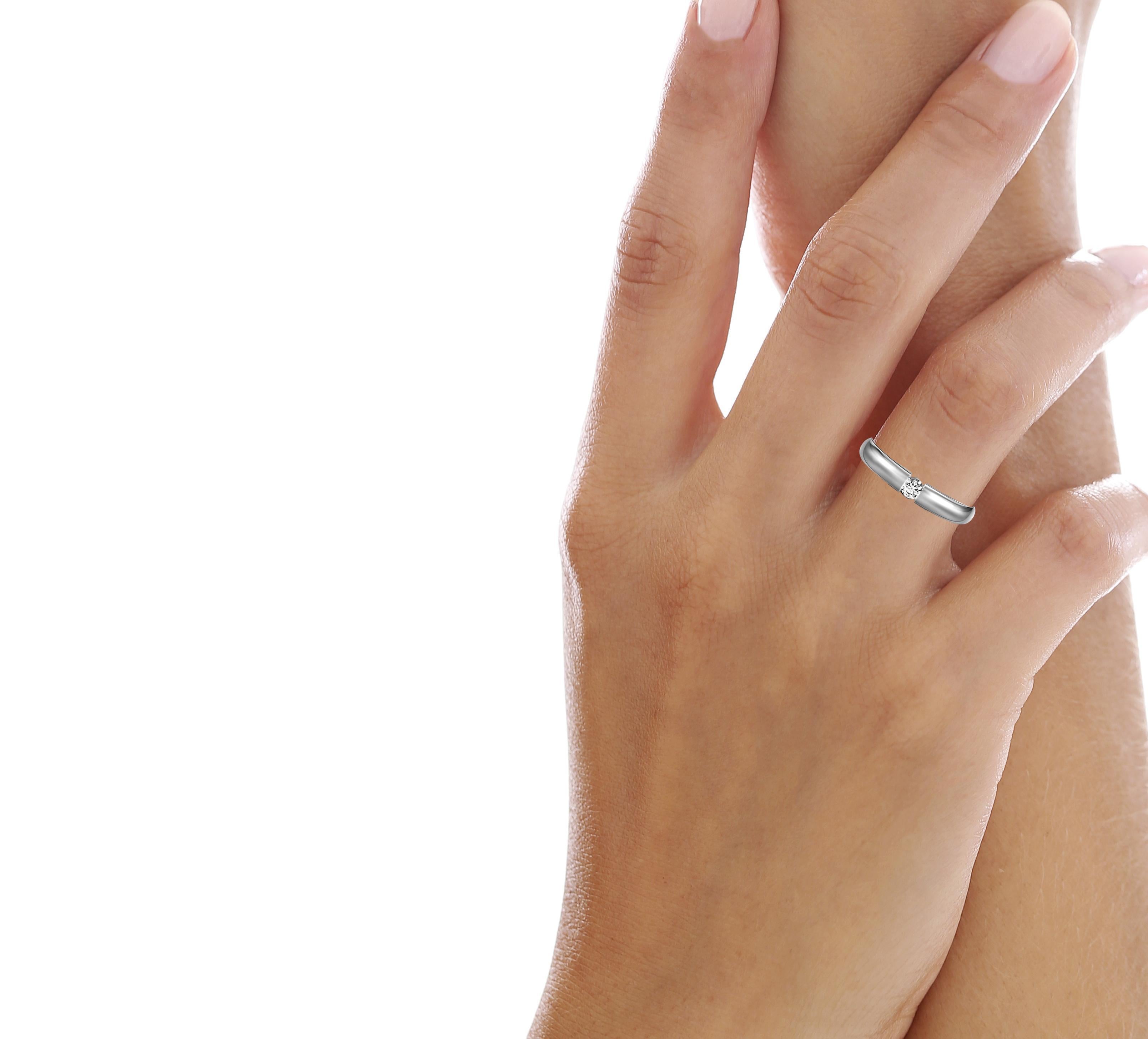 For Sale:  0.5 ct Round diamond moissanite 14k gold ring 5