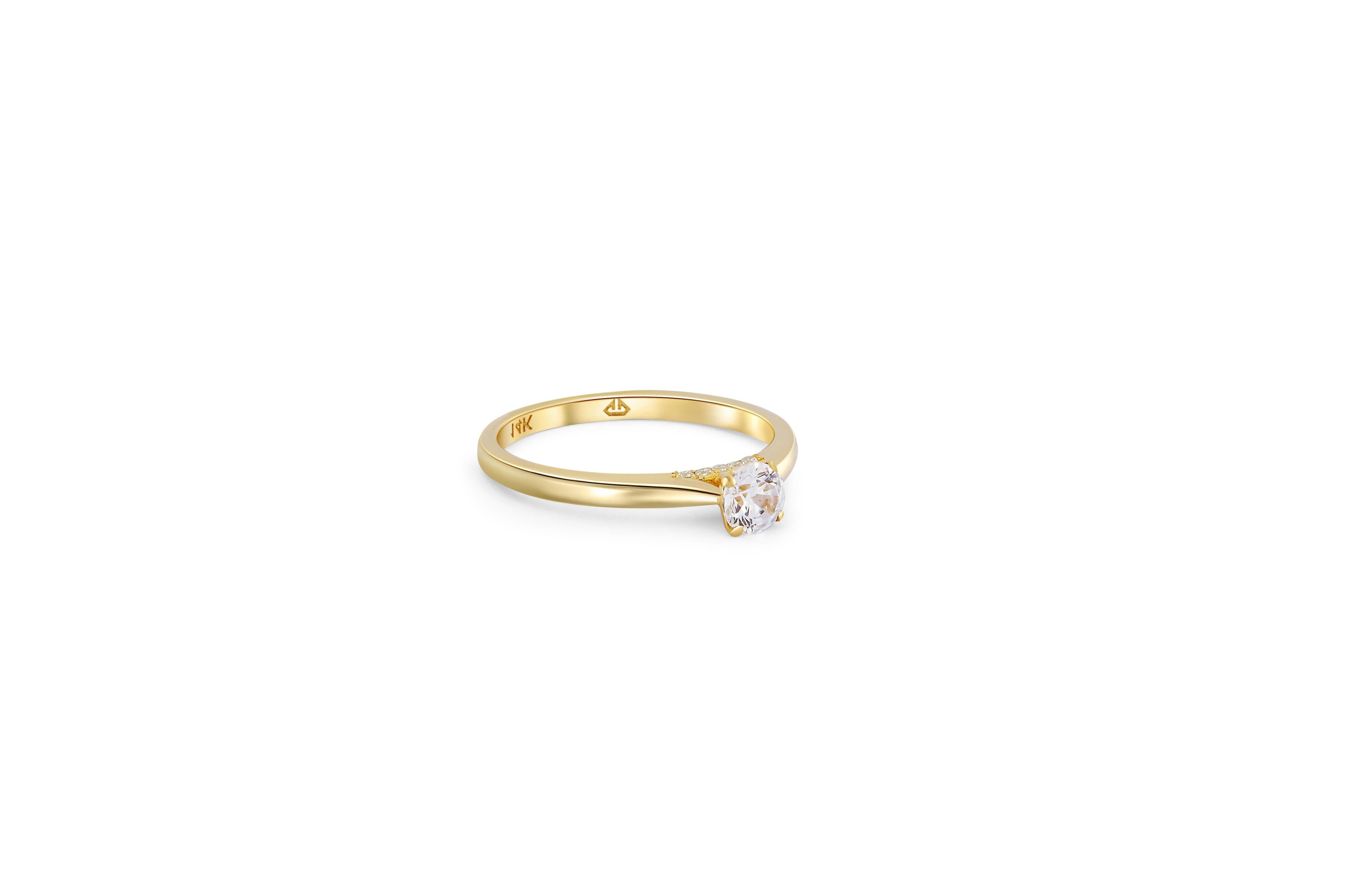 En vente :  Bague solitaire en or 14 carats avec moissanite 0,5 carat 2