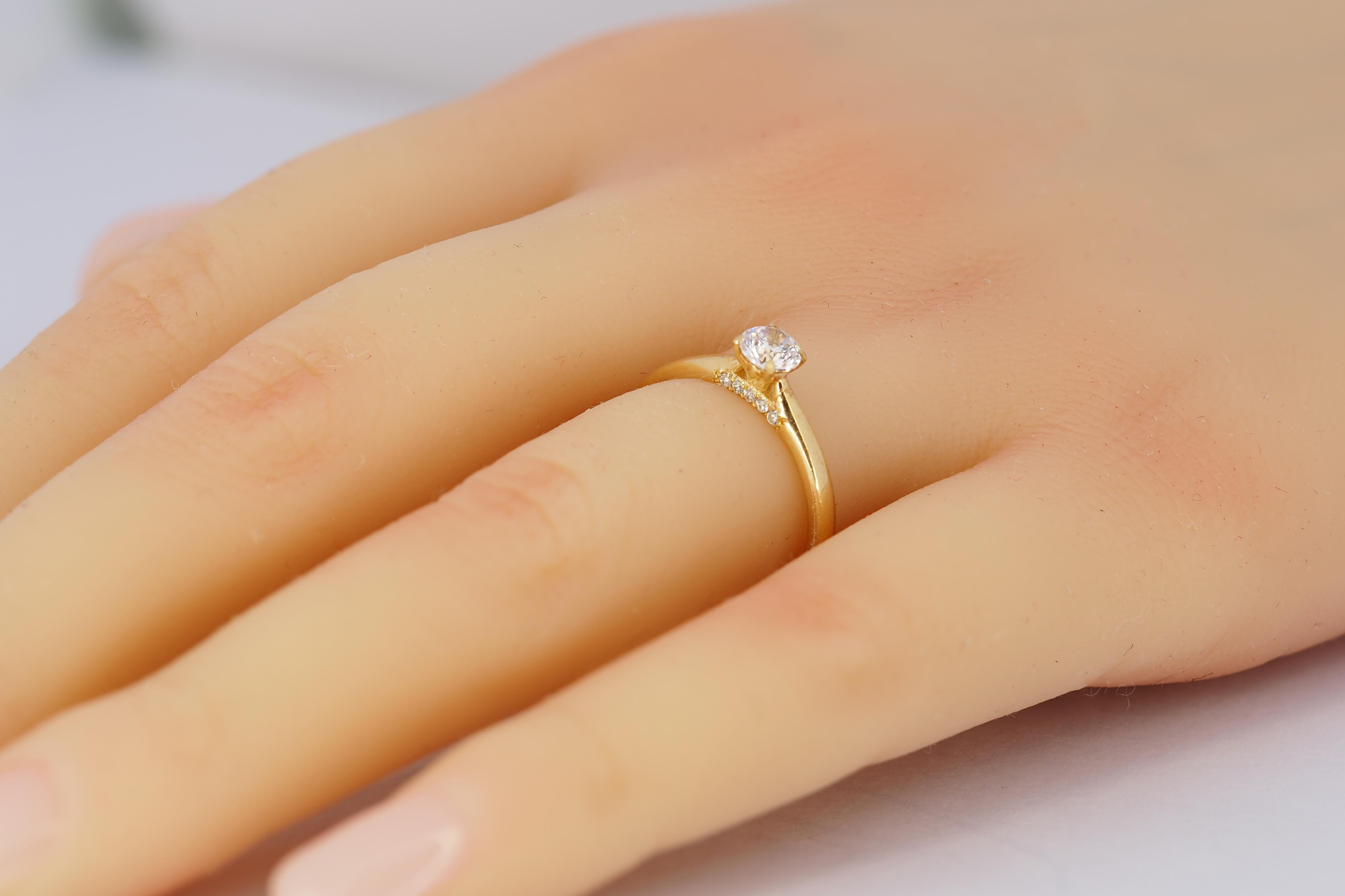 En vente :  Bague solitaire en or 14 carats avec moissanite 0,5 carat 9