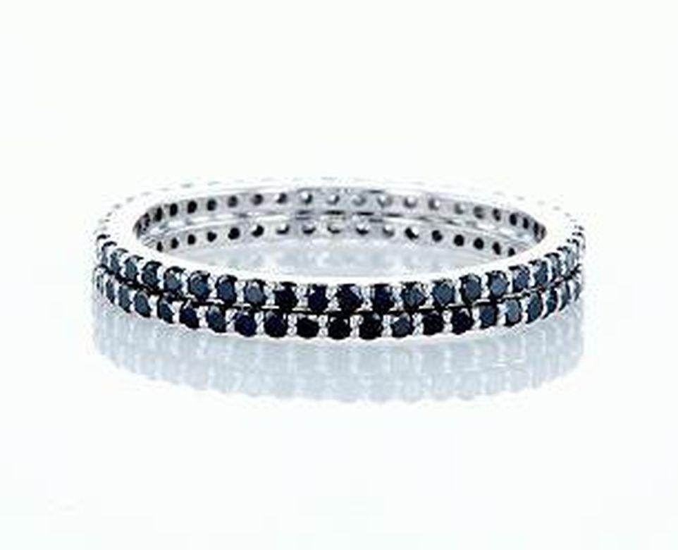 En vente :  Bague à anneau en or blanc 14 carats sertie de diamants noirs et blancs de 0,50 carat 2