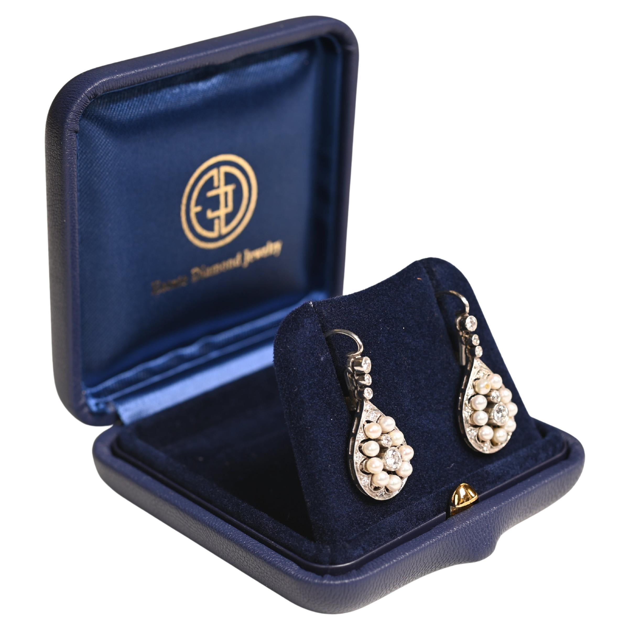 Boucles d'oreilles diamant taille brillant (environ 0,5 carats), halo de perles, platine