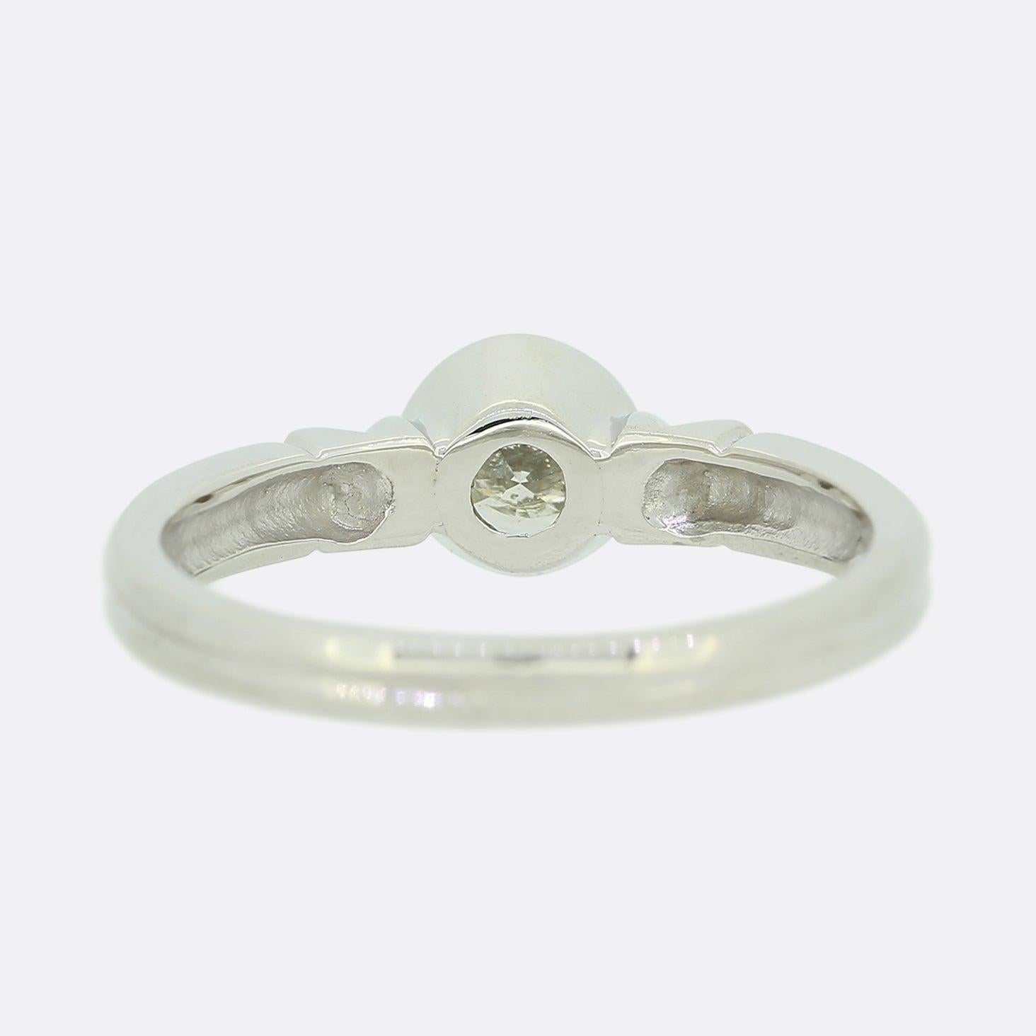 0.50 Carat Brilliant Cut Diamond Solitaire Ring In Good Condition For Sale In London, GB