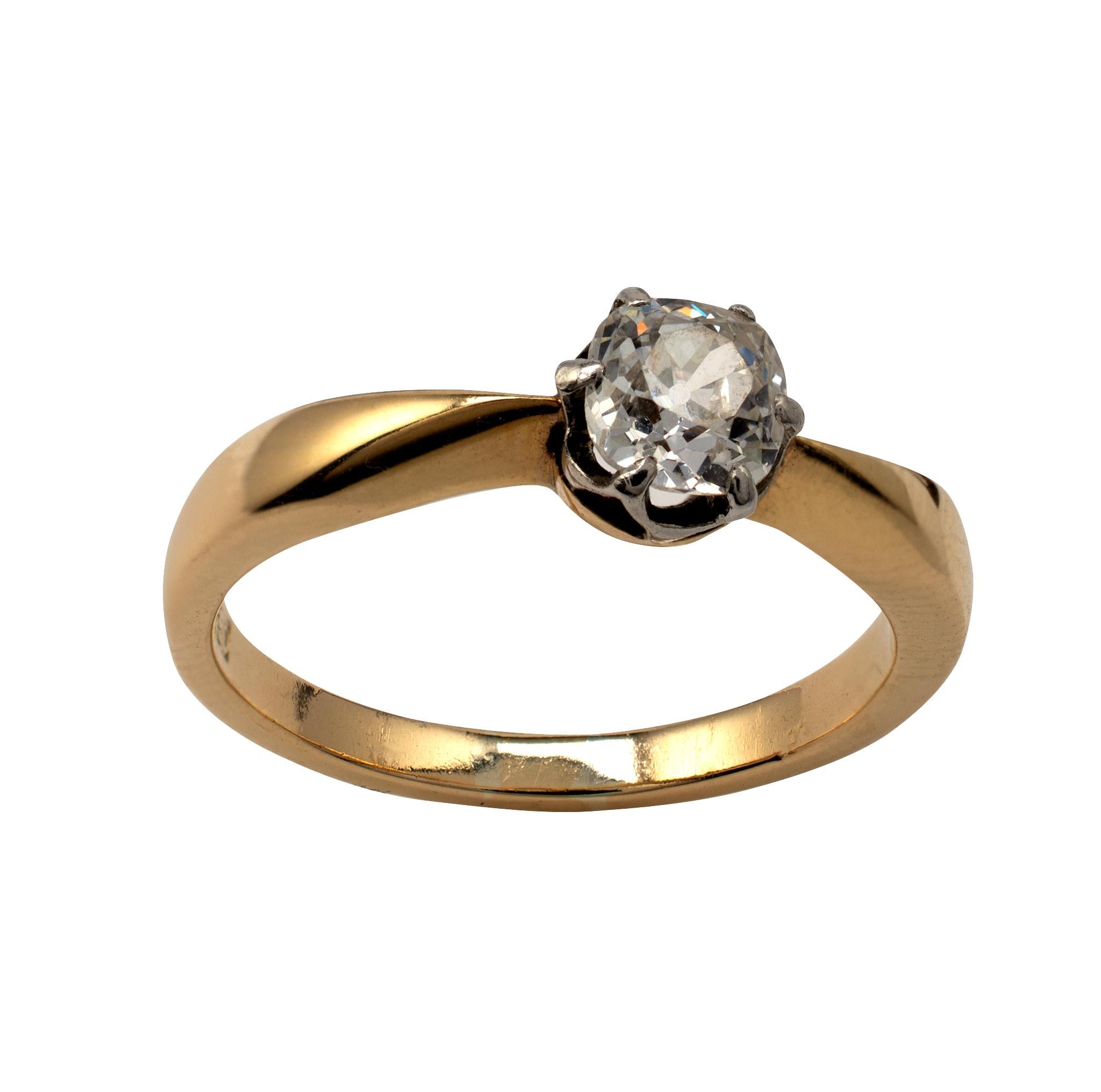 Diamond Solitaire Engagement Ring 0.50 Carat Old Cut, 18 Karat Gold, circa 1970s For Sale 8