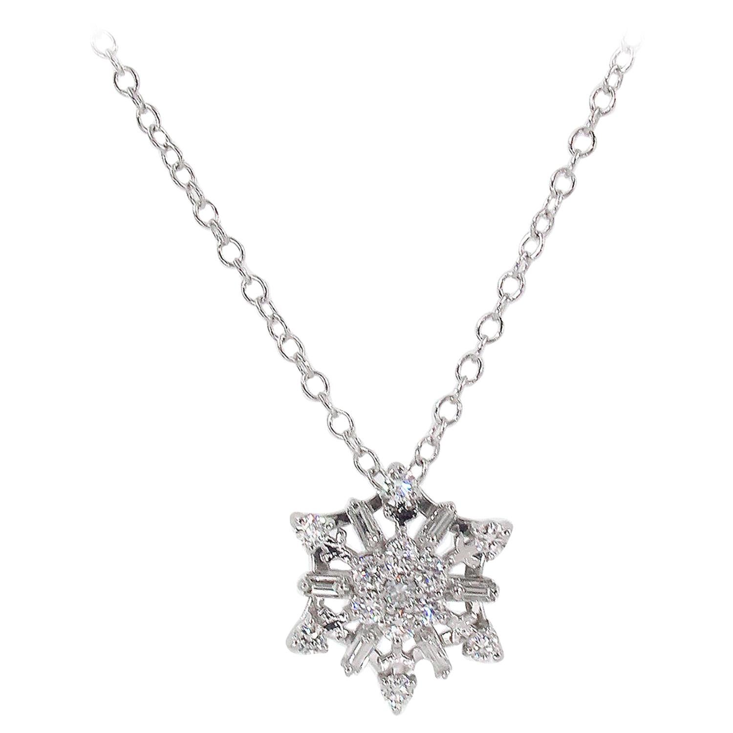 0.50 Carat Estate Vintage Diamond Snowflake Necklace 14 Karat White Gold