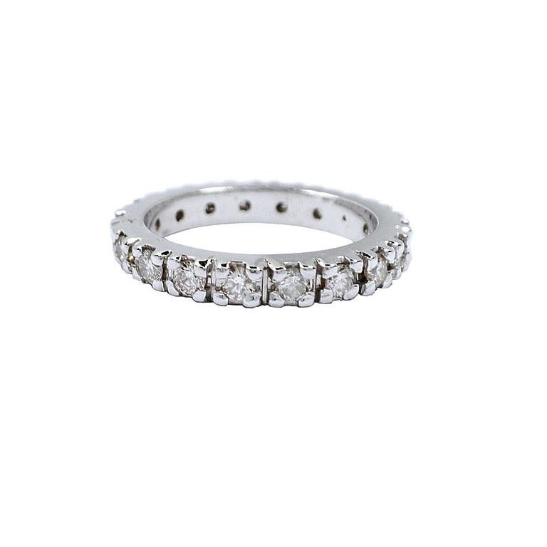 0,50 Karat Eternity-Ring aus Weißgold im Zustand „Gut“ im Angebot in Sherman Oaks, CA