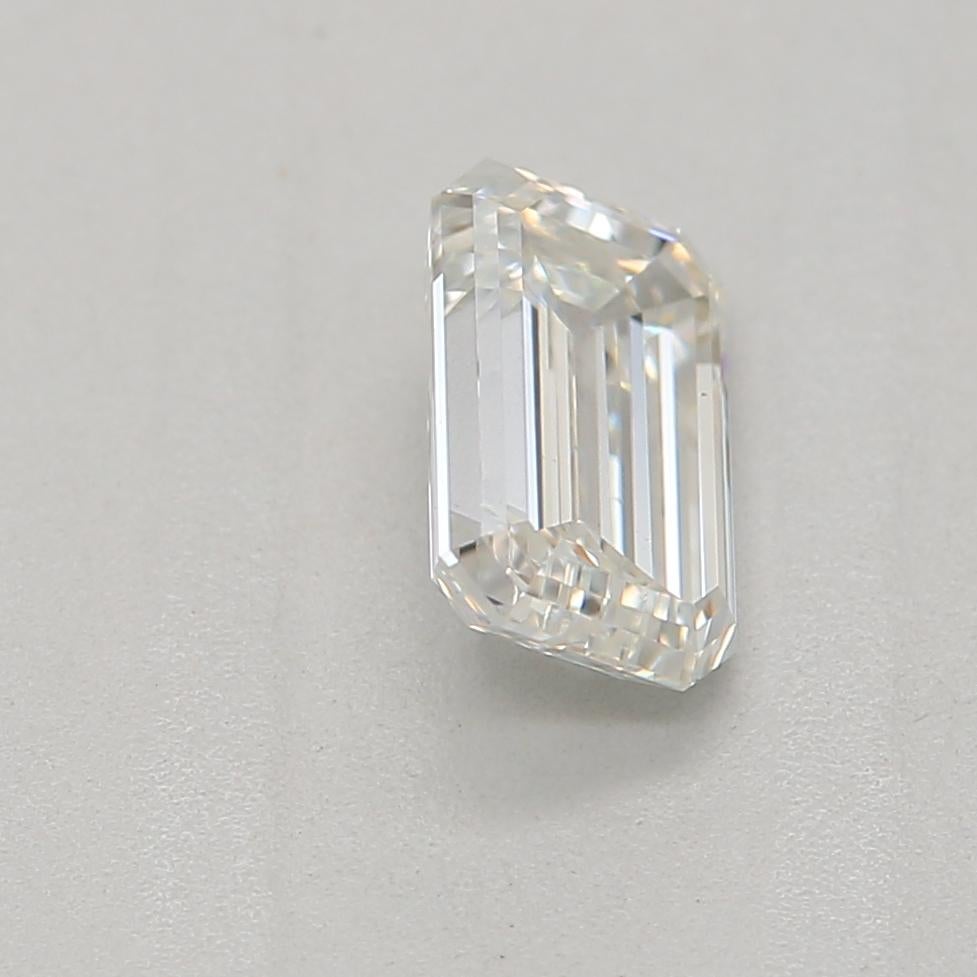0,50 Carat Faible  Vert jaune, diamant de taille émeraude VS2 Clarté certifiée GIA Unisexe en vente