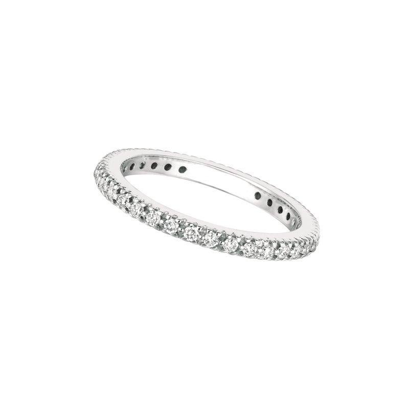 En venta: 0,50 Quilates Anillo Eternidad Diamante Natural Banda G SI Oro Blanco 14 Kilates  2