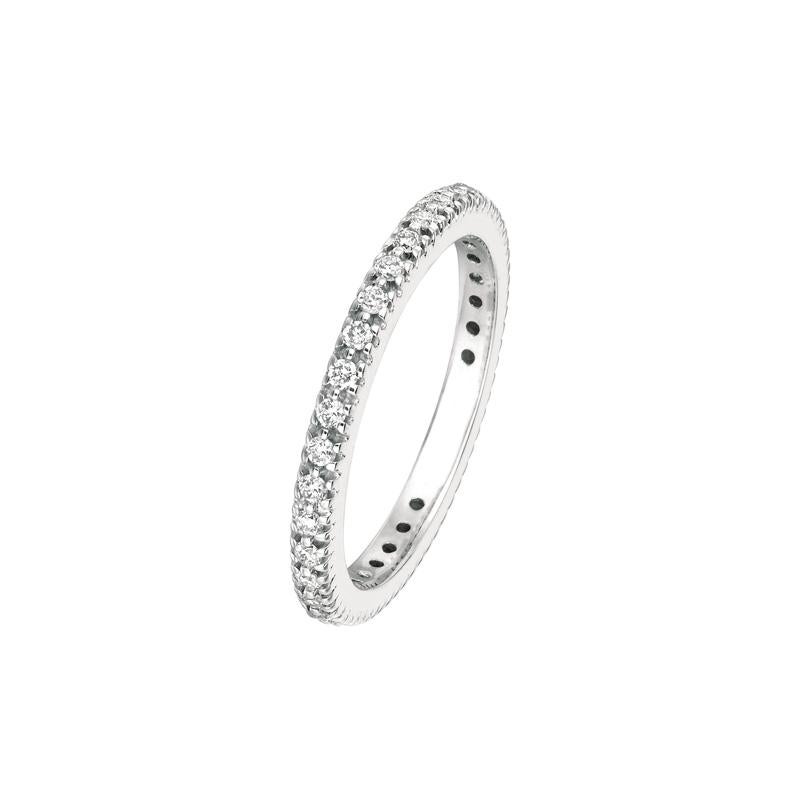 Contemporary 0.50 Carat Natural Diamond Eternity Ring Band G SI 14 Karat White Gold For Sale