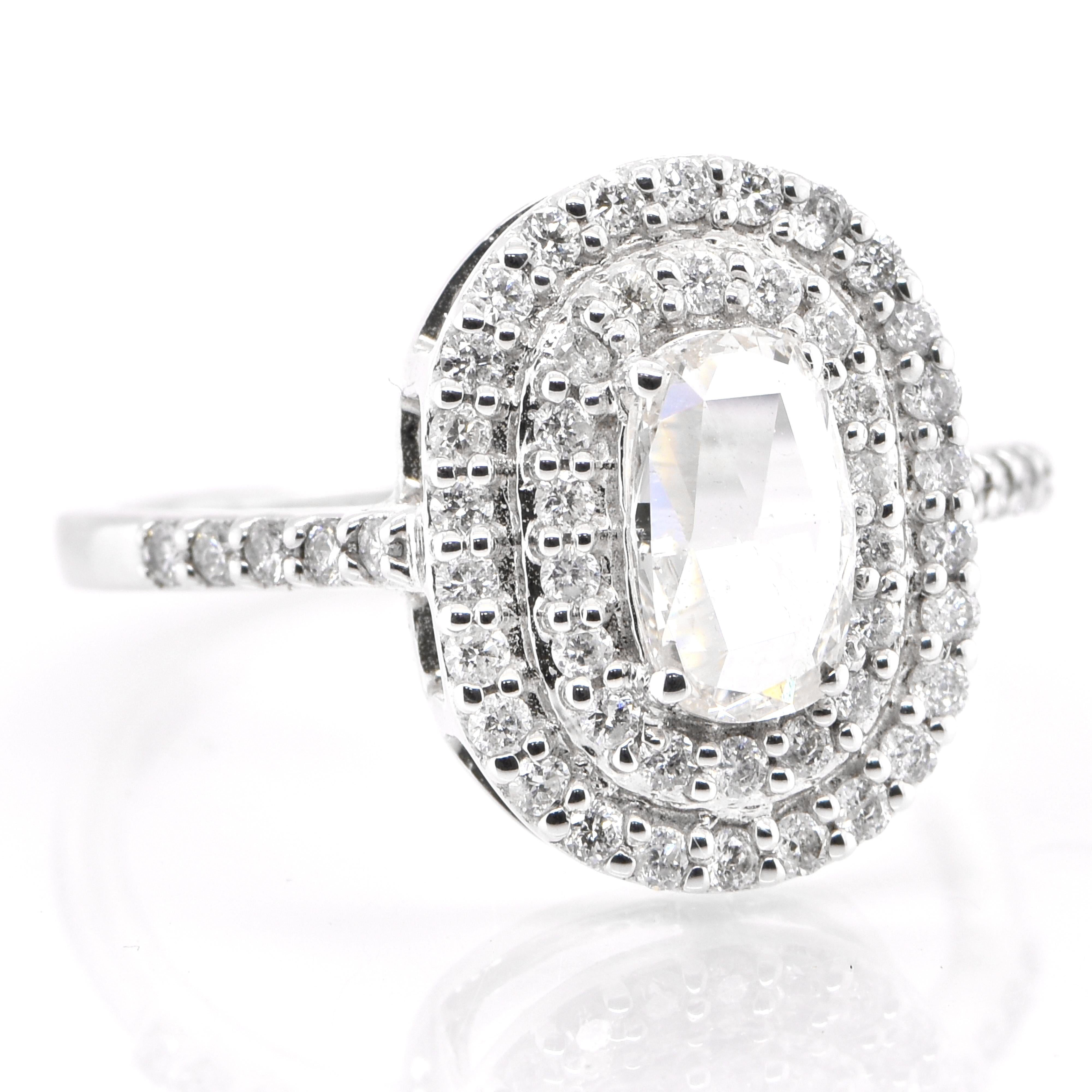 Moderne Bague en or blanc 18 carats sertie d'un double halo de diamants naturels taille rose de 0,50 carat en vente