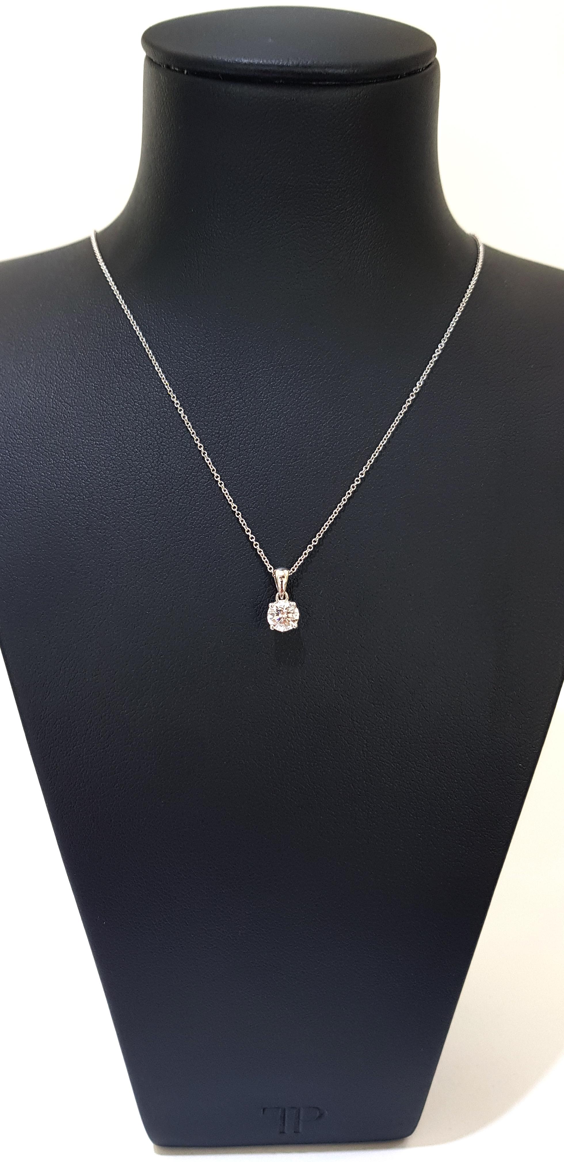 0.50 Carat Round Diamond 18 Karat White Gold Solitaire Pendant Chain Necklace For Sale 4