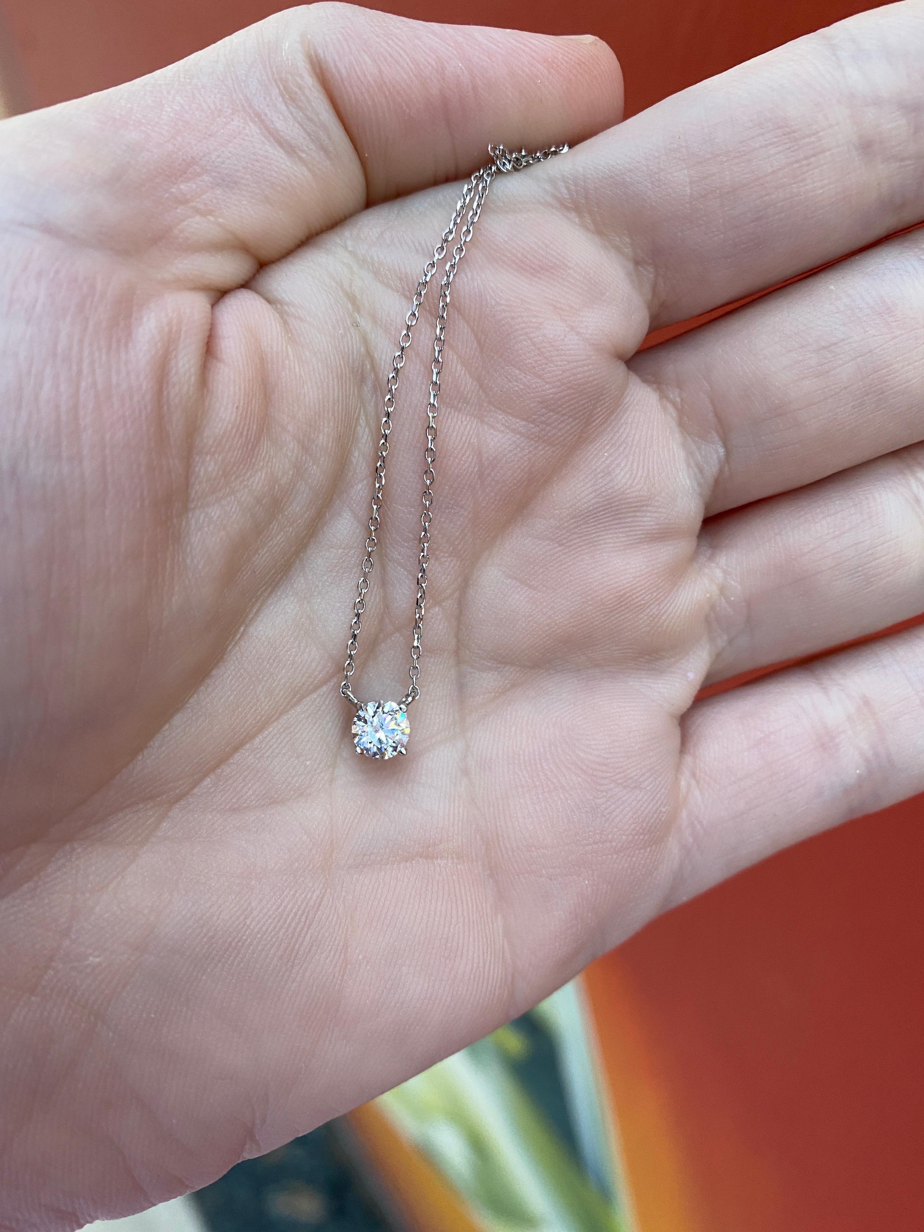0.50 Carat Round Natural Diamond, H-I SI2, 14 Karat White Gold Pendant Necklace In New Condition For Sale In Houston, TX