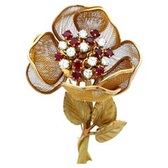 0.50 Carat Ruby 0.46 Carat Round Brilliant H SI Diamond 18K YG Pin Brooch