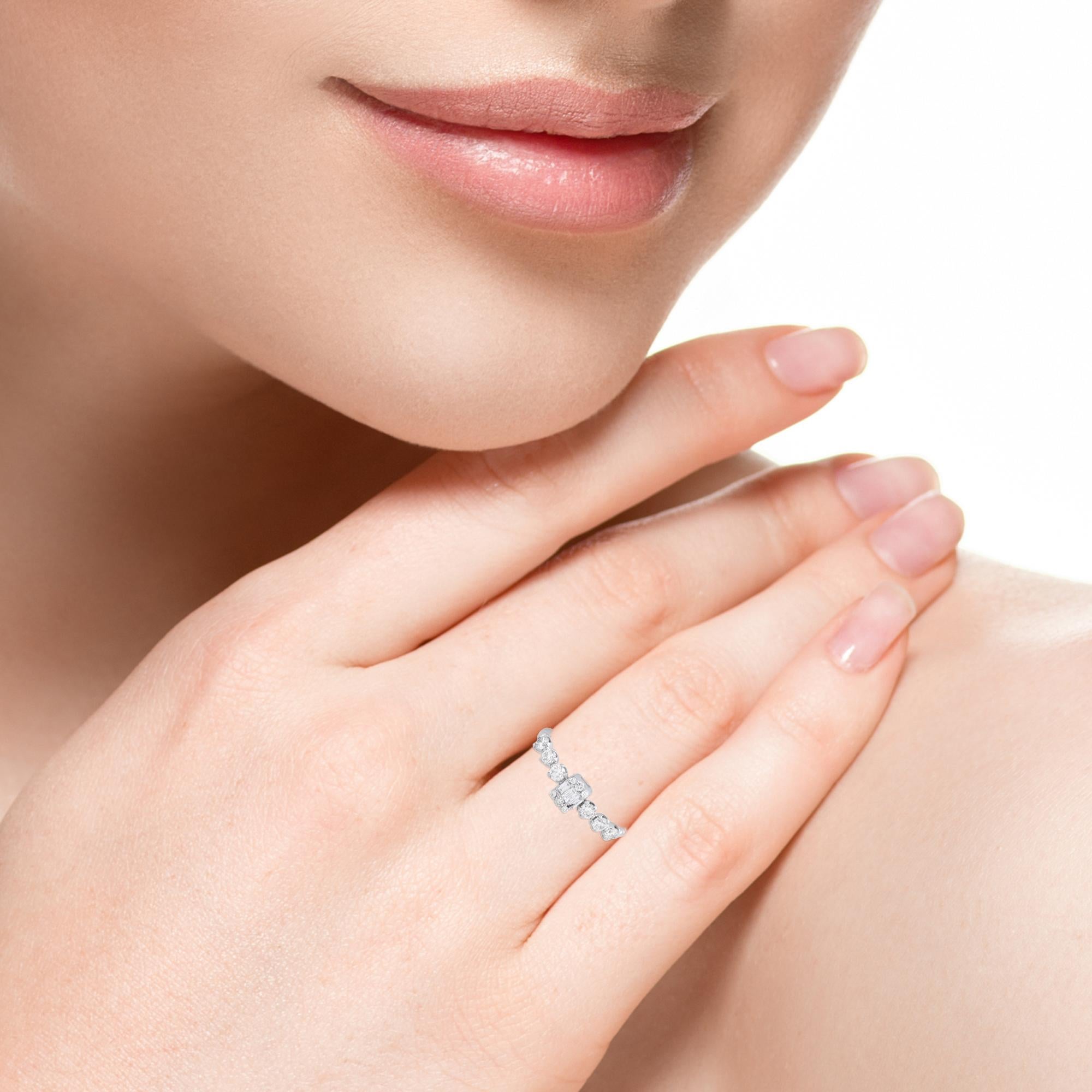 For Sale:  0.50 Carat SI Clarity HI Color Baguette Diamond Ring 18 Karat White Gold Jewelry 3
